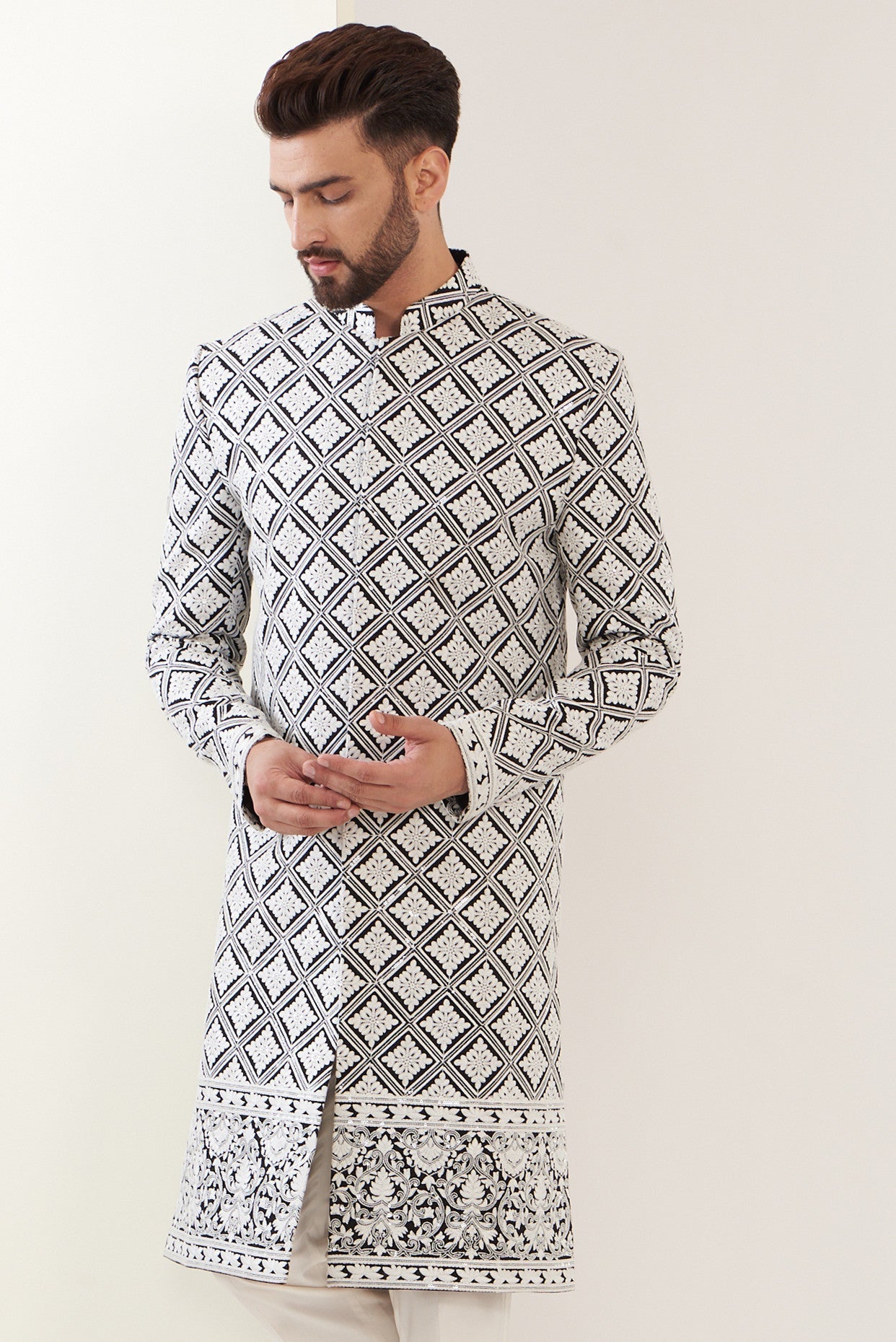 Kashmiri embroidred sherwani - kasbahmen