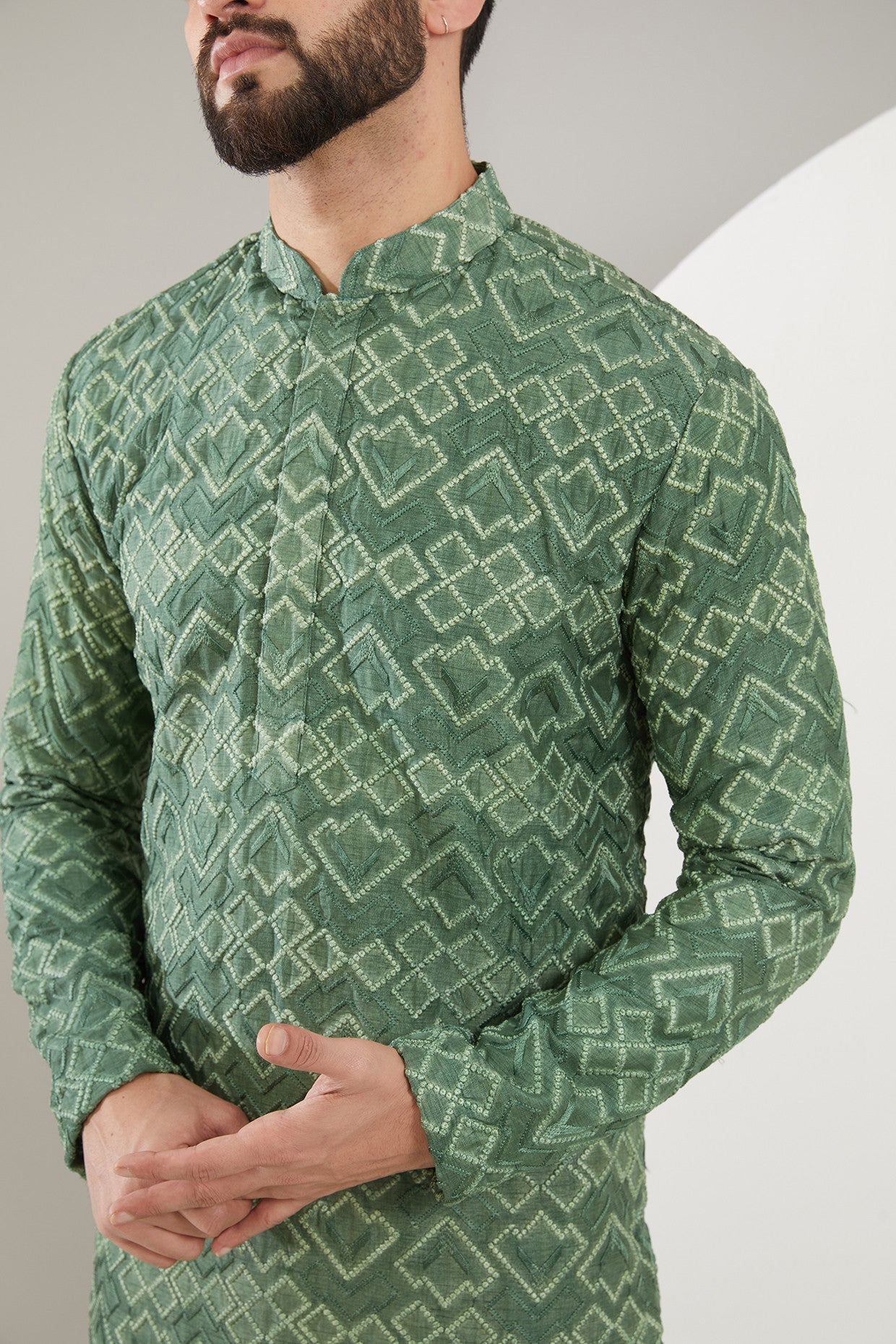 Eel Green Geometrically Embroidered Kurta - kasbahmen