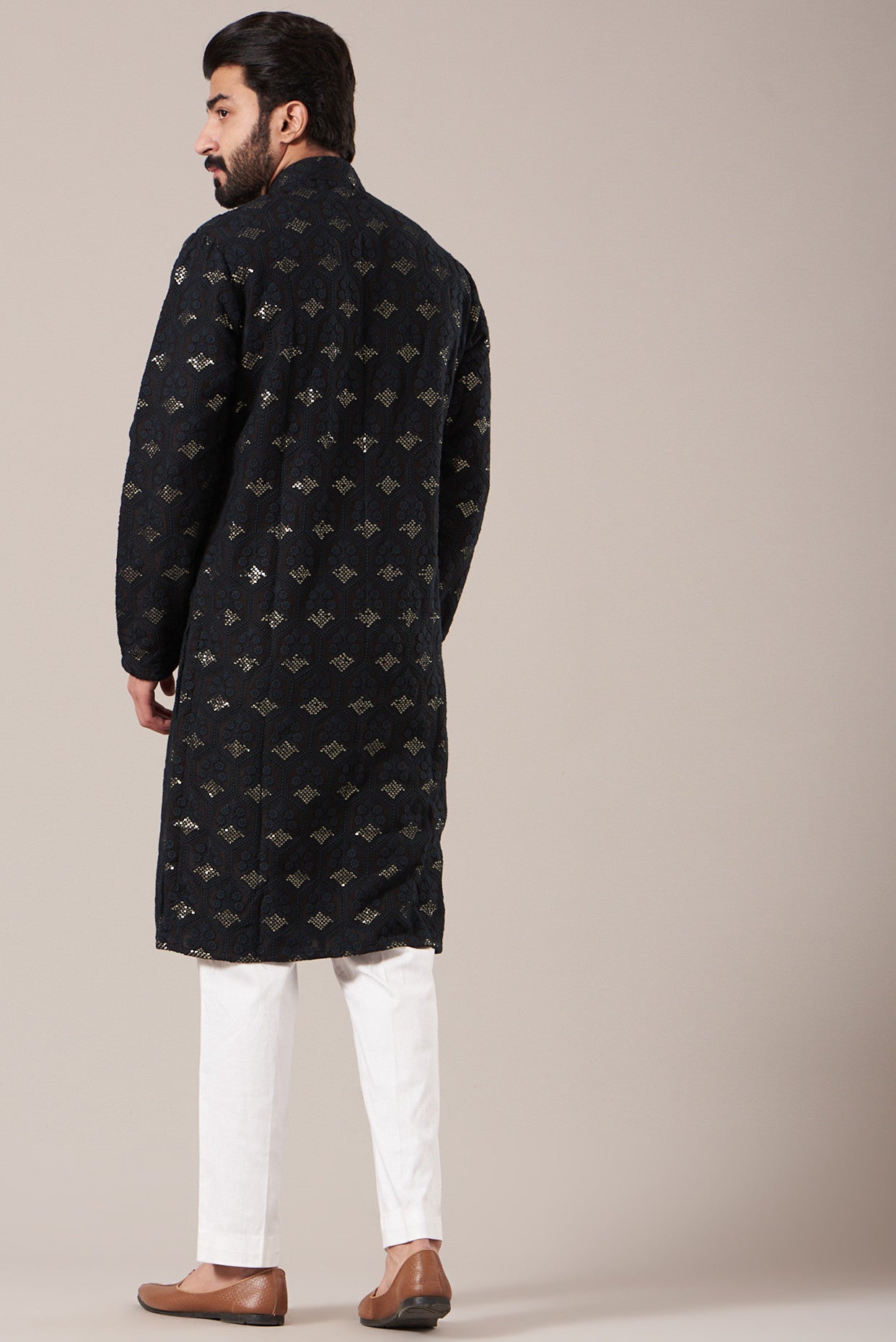 Black Embroidered Kurta - kasbahmen