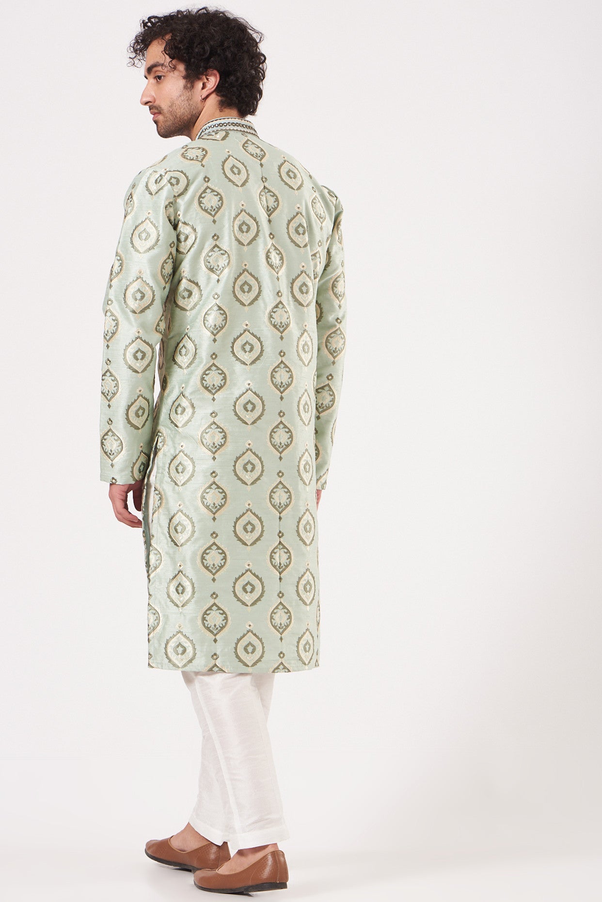 Mint Green hand Embroidered kurta - kasbahmen