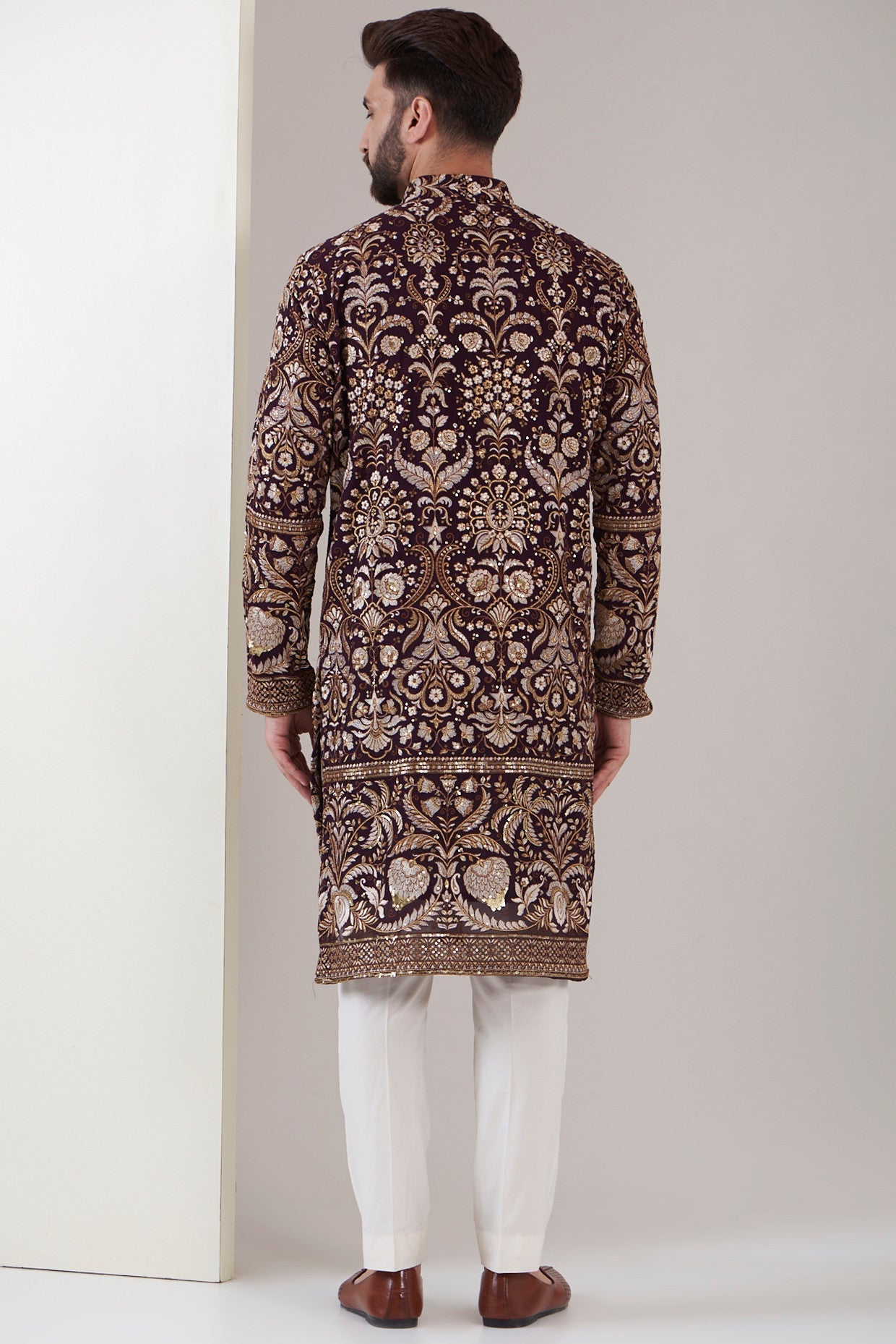 Wine Embroidered Kurta - kasbahmen