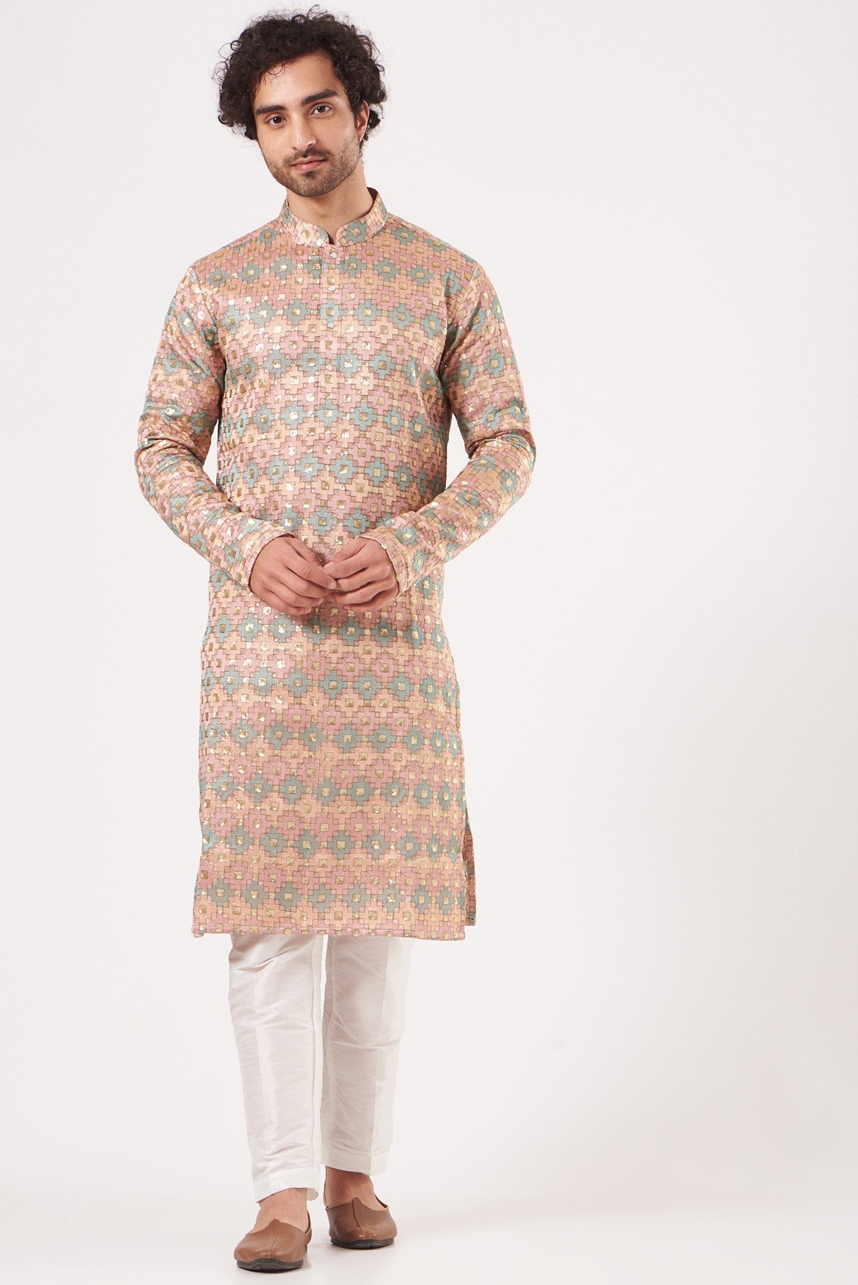 Blush Pink Embroidered kurta - kasbahmen