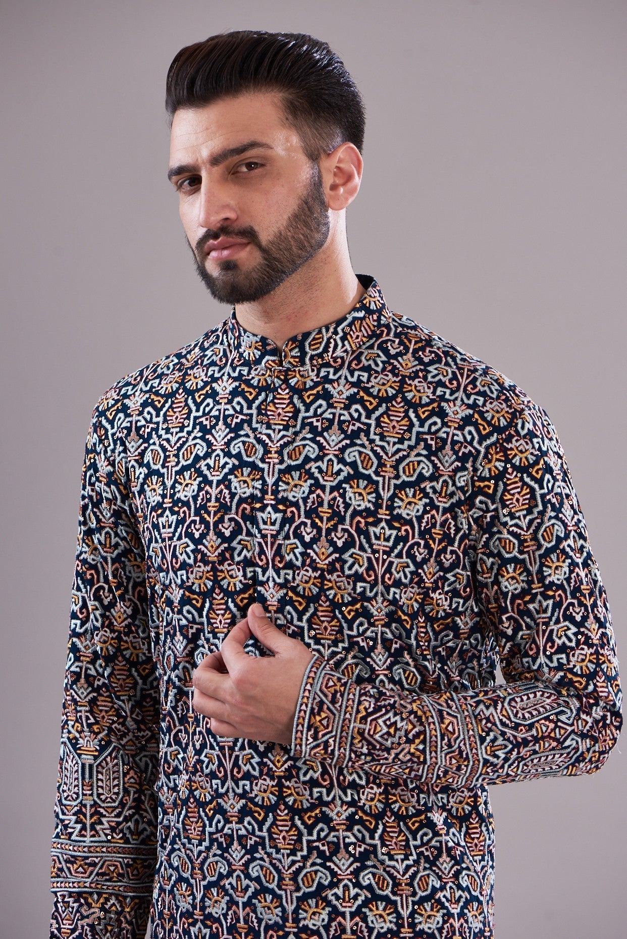 Navy multi embrodried kurta - kasbahmen