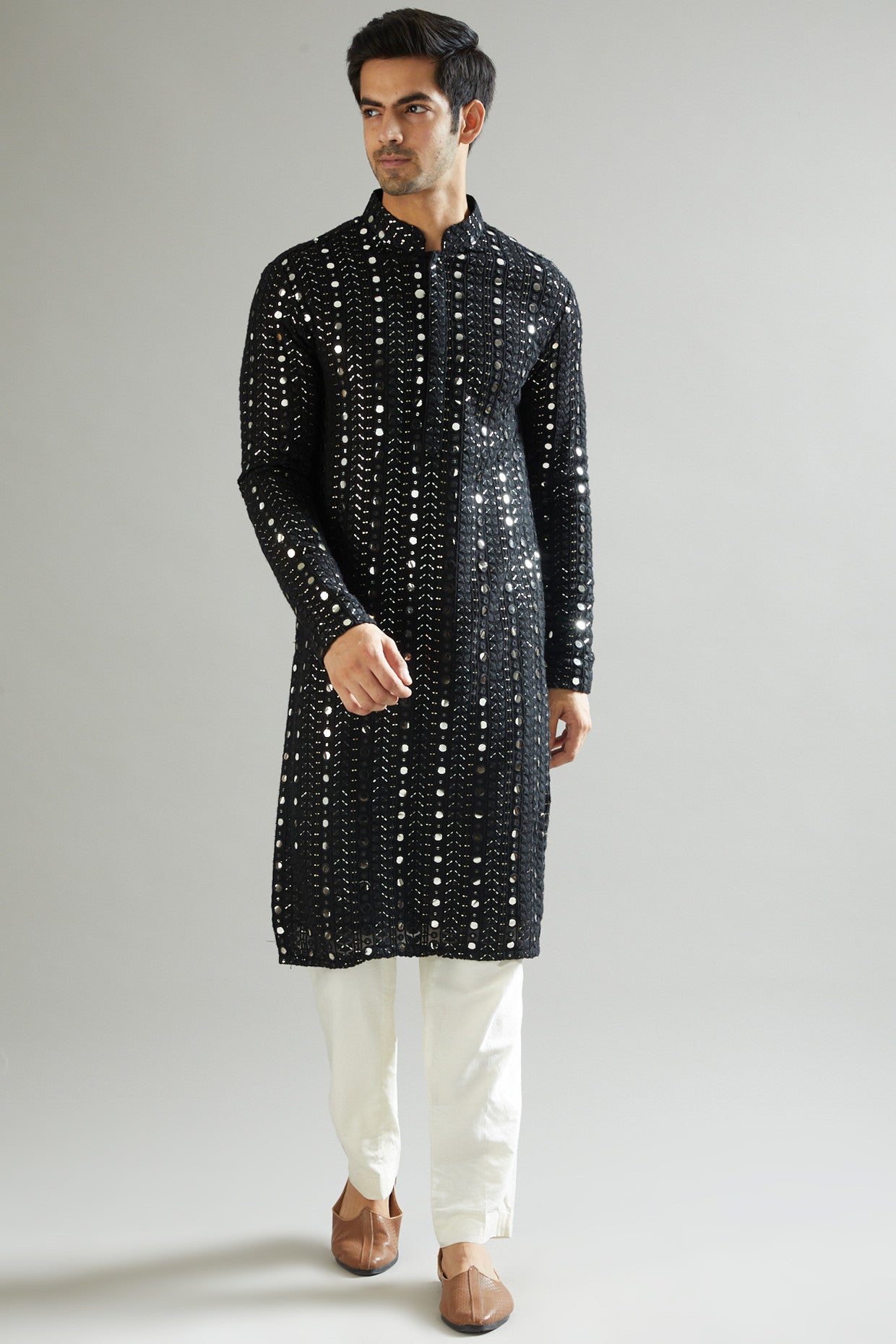 Black Mirror & Thread Embroidered Kurta - kasbahmen