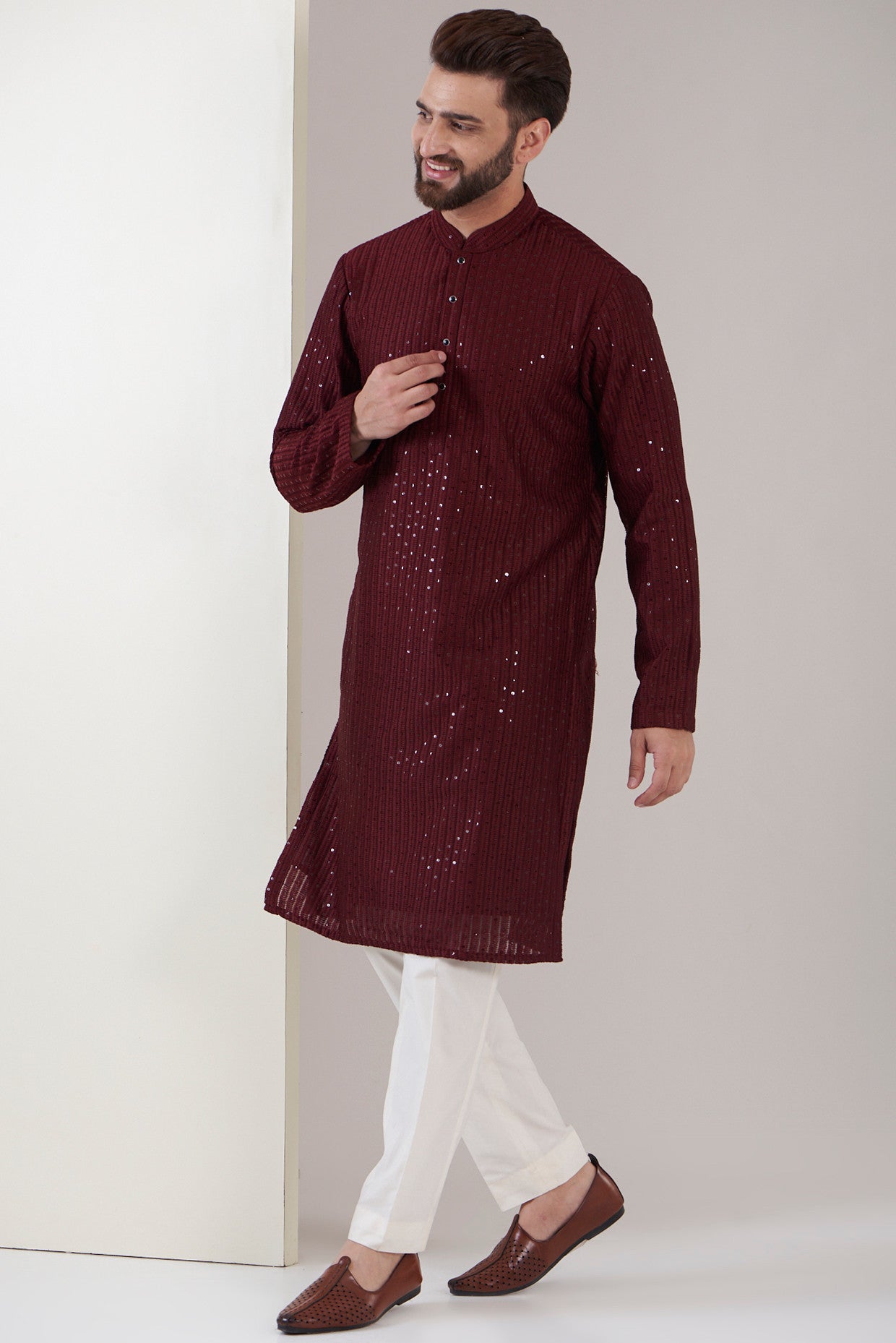 Maroon chikankari kurta - kasbahmen