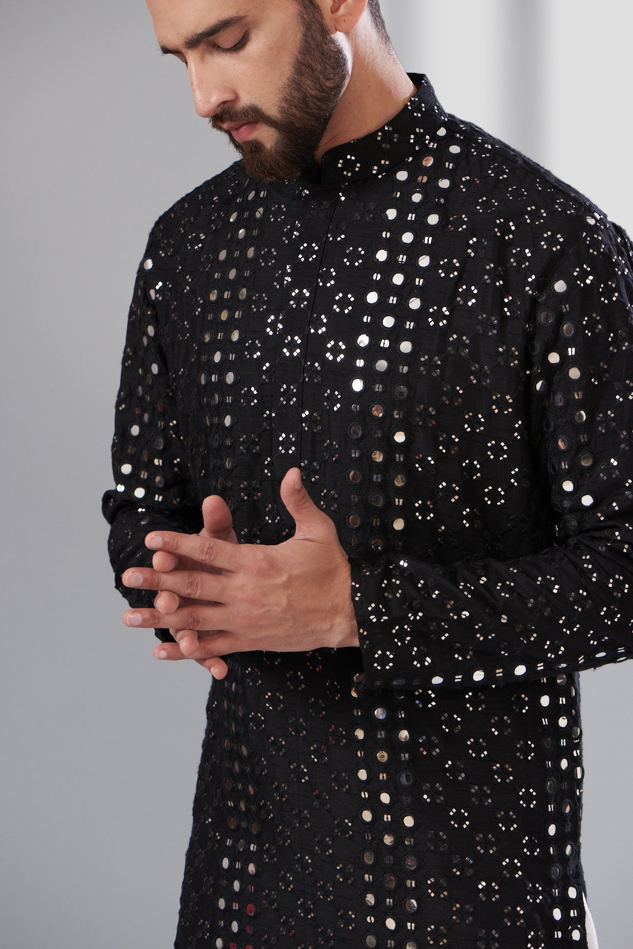 Signature Mirrorwork Kurta - kasbahmen