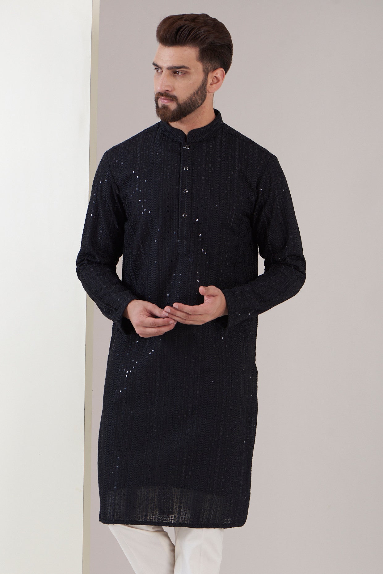 Black chikankari kurta - kasbahmen