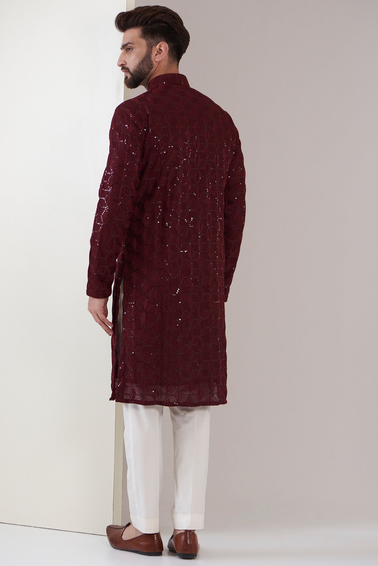 Maroon chikankari kurta - kasbahmen