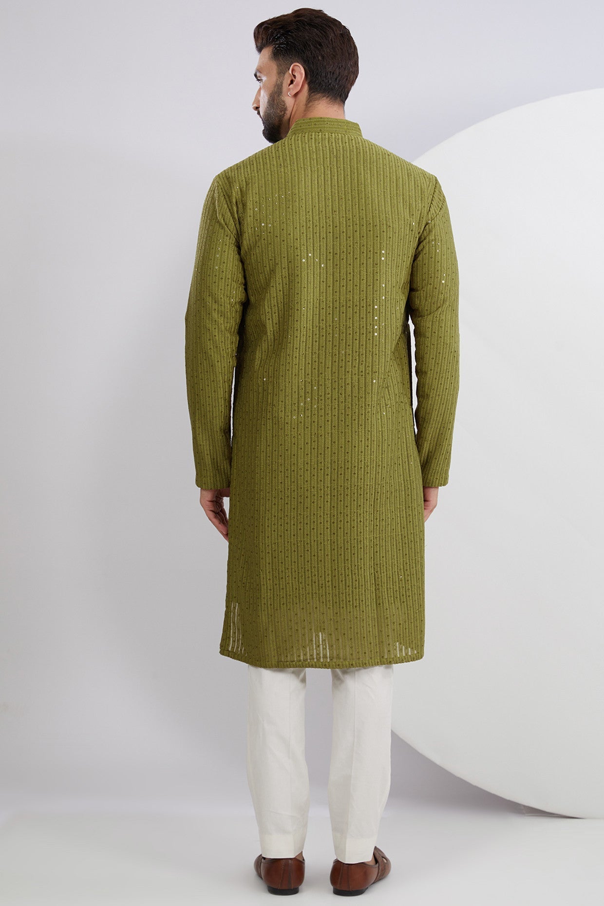 Mehndi Green Embroidered Kurta - kasbahmen