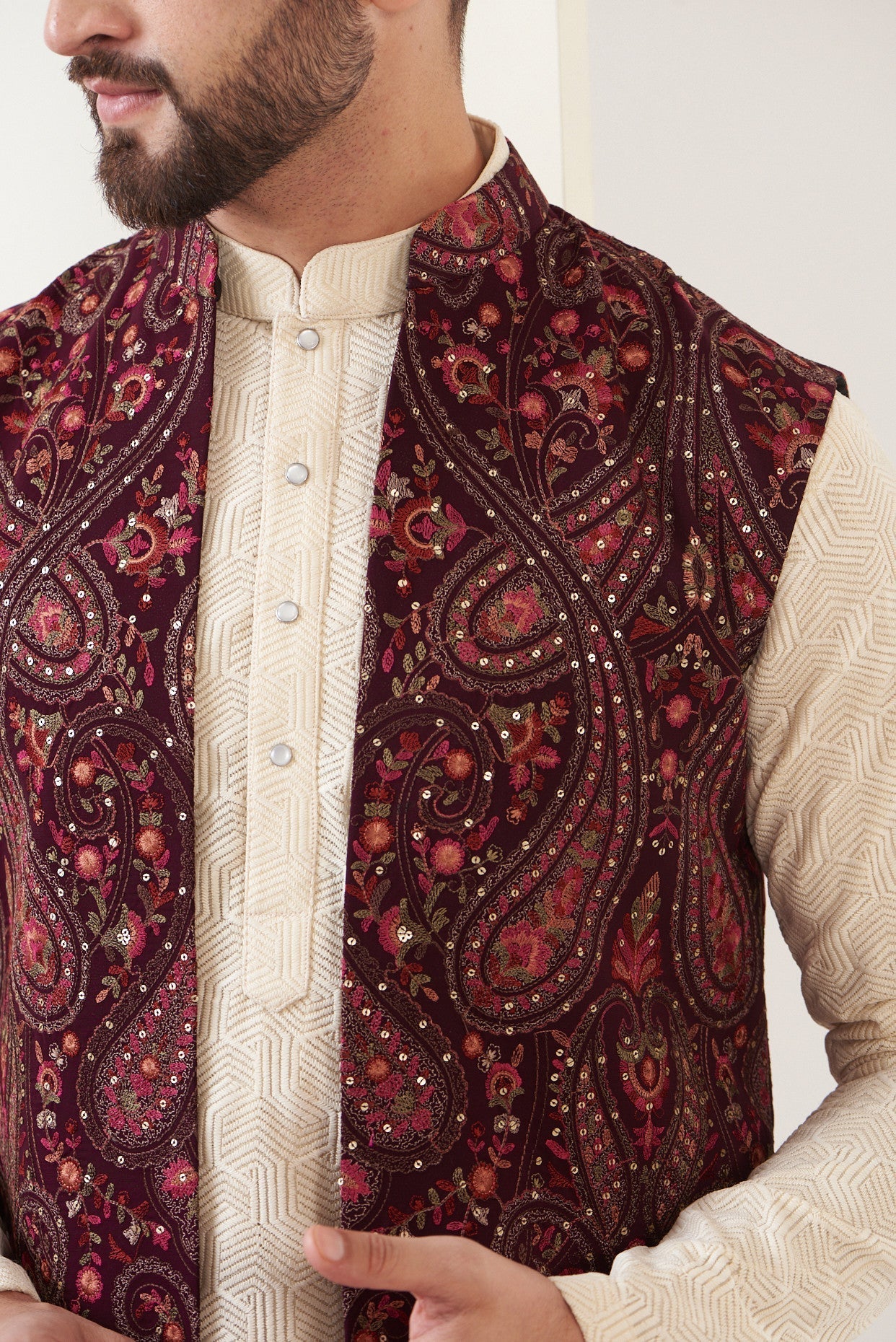 Wine jamawar long jacket - kasbahmen