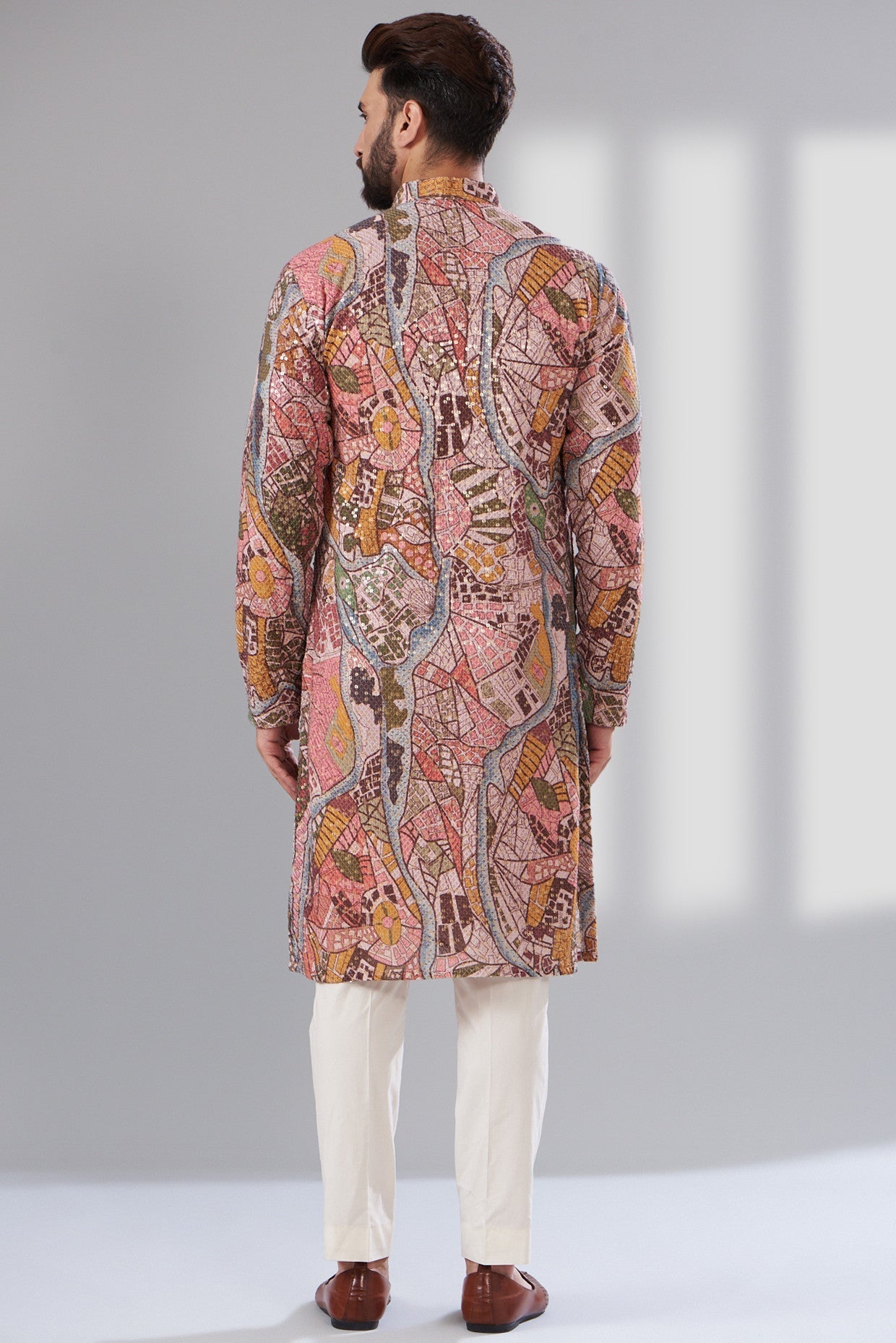 Abstract Embroidered Kurta - kasbahmen