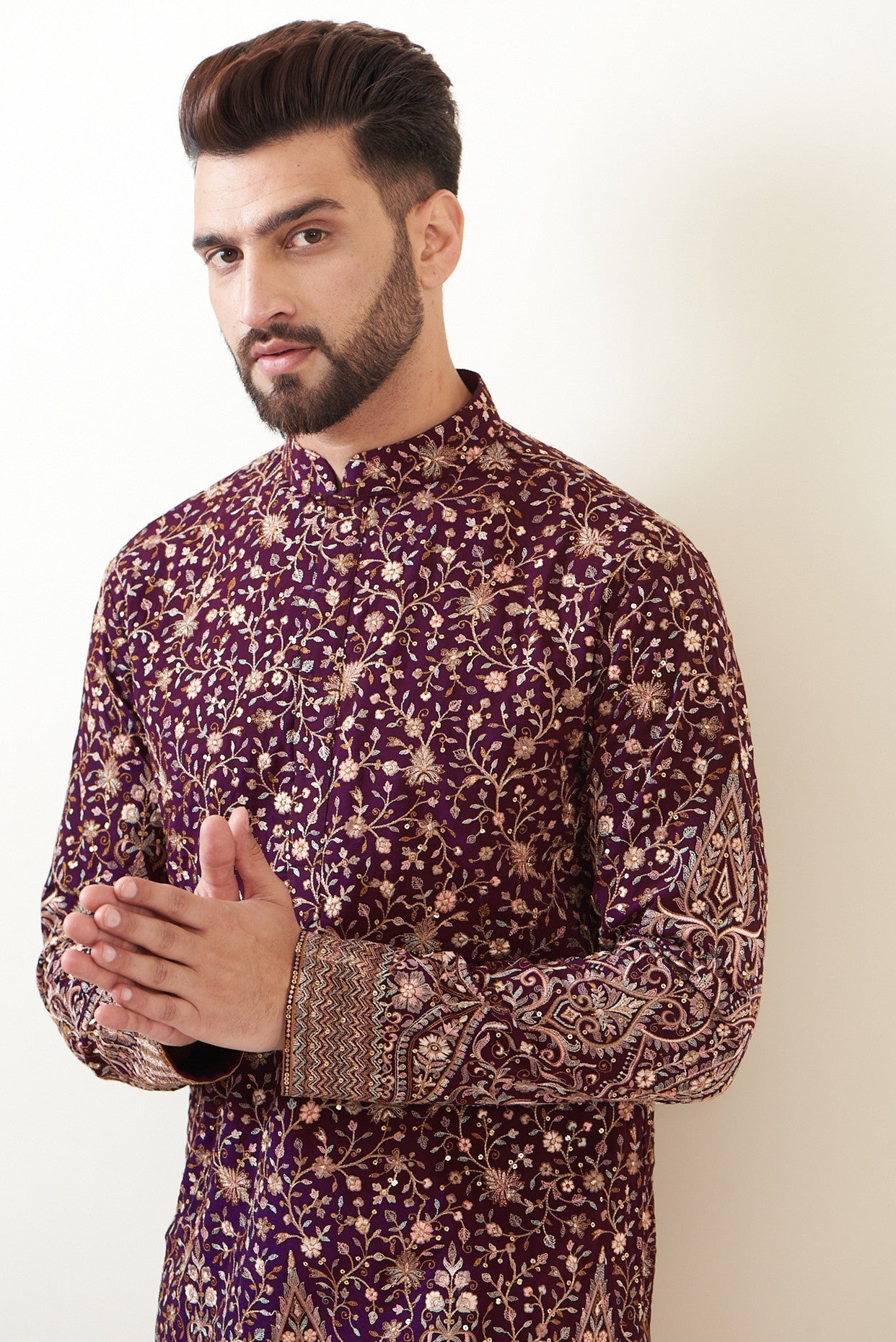 Maroon Embroidred Kurta - kasbahmen