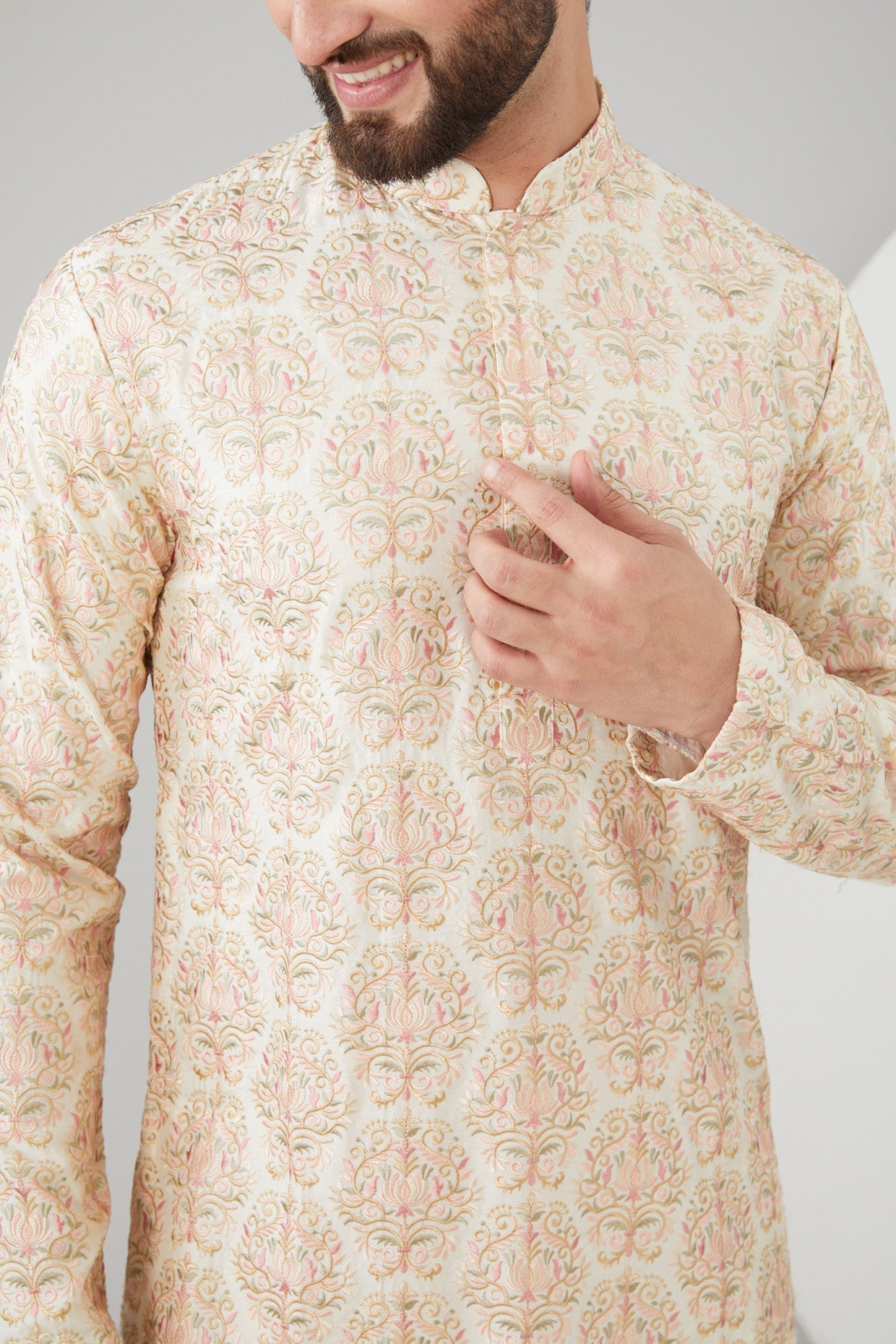 Beige Slub Silk Thread Embroidered Chikankari Kurta - kasbahmen