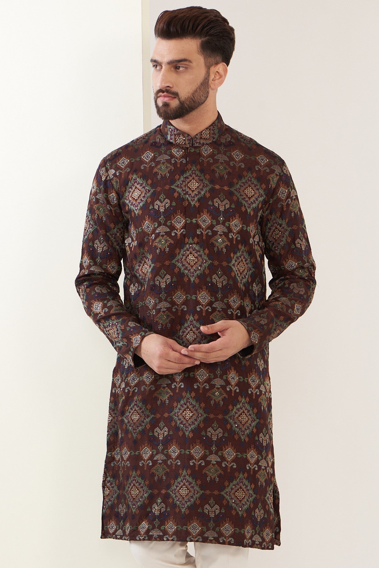 Brown embrodried kurta - kasbahmen