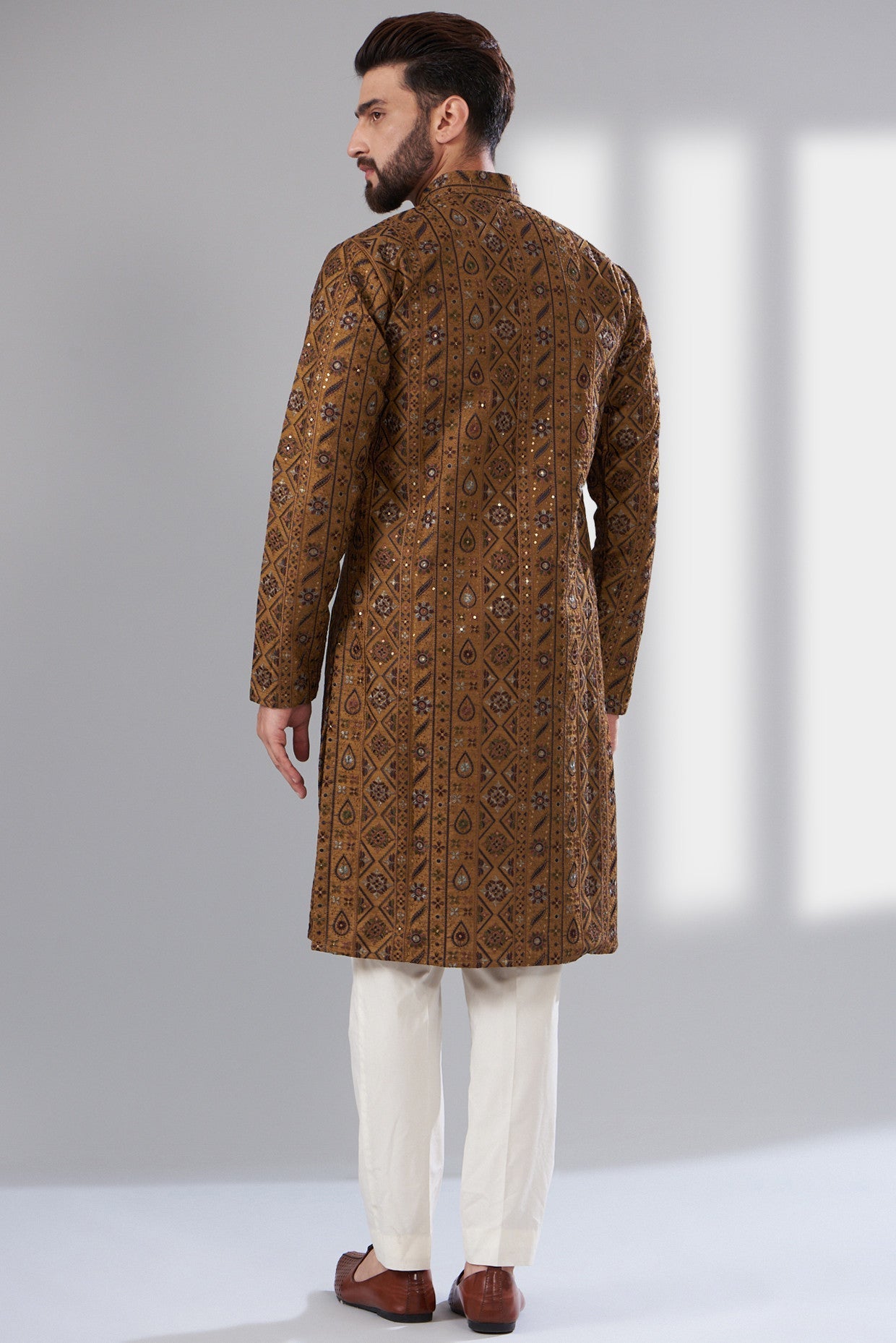 Royal yellow gold thread work kurta - kasbahmen