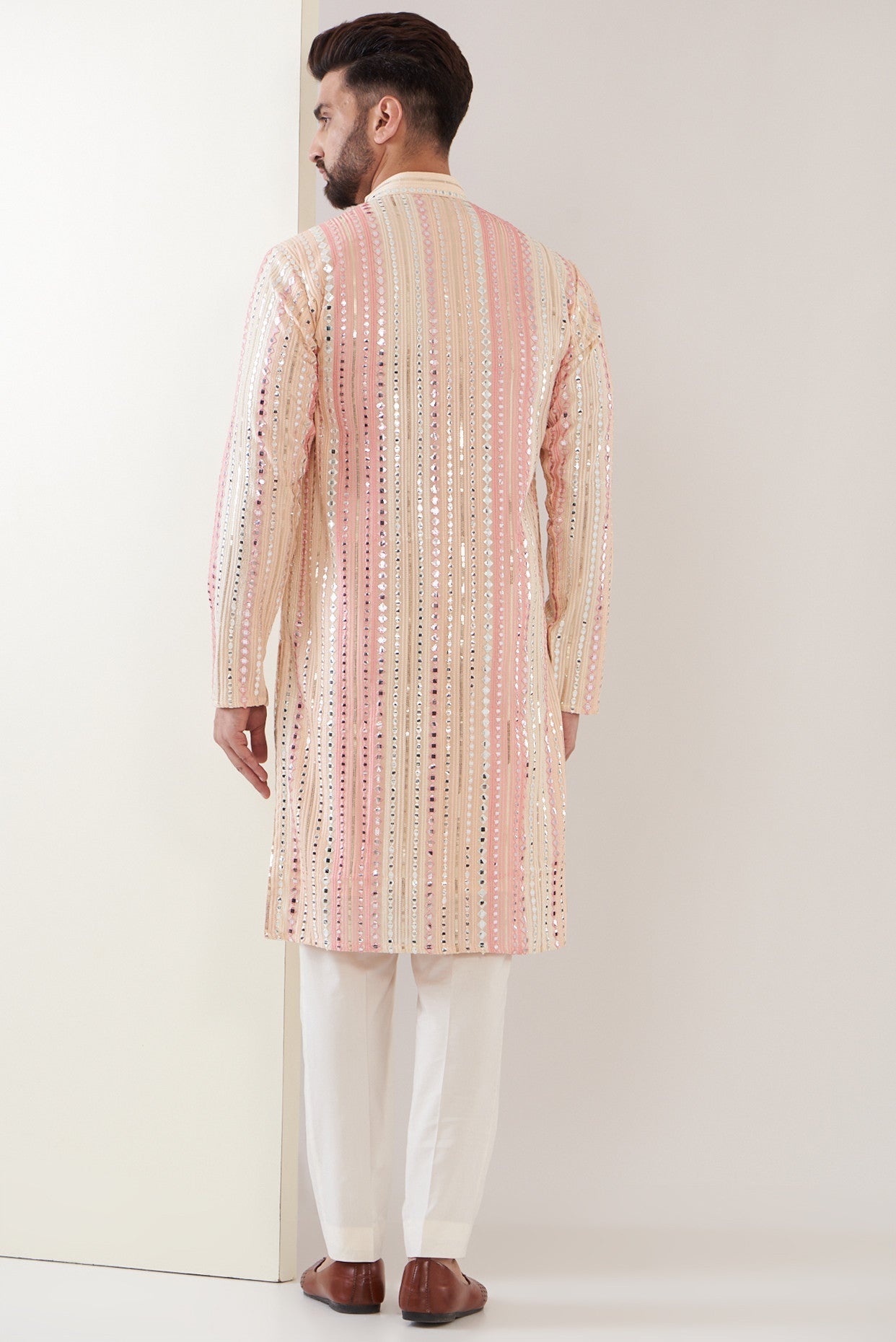 Pink mirror work kurta - kasbahmen