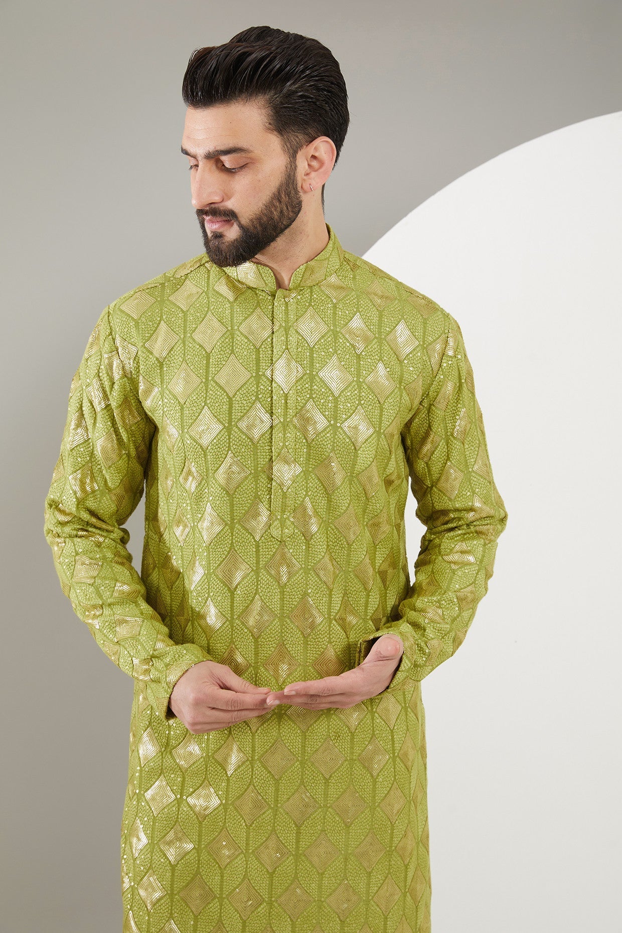 Mehndi Green Heavy Threadwork Kurta - kasbahmen