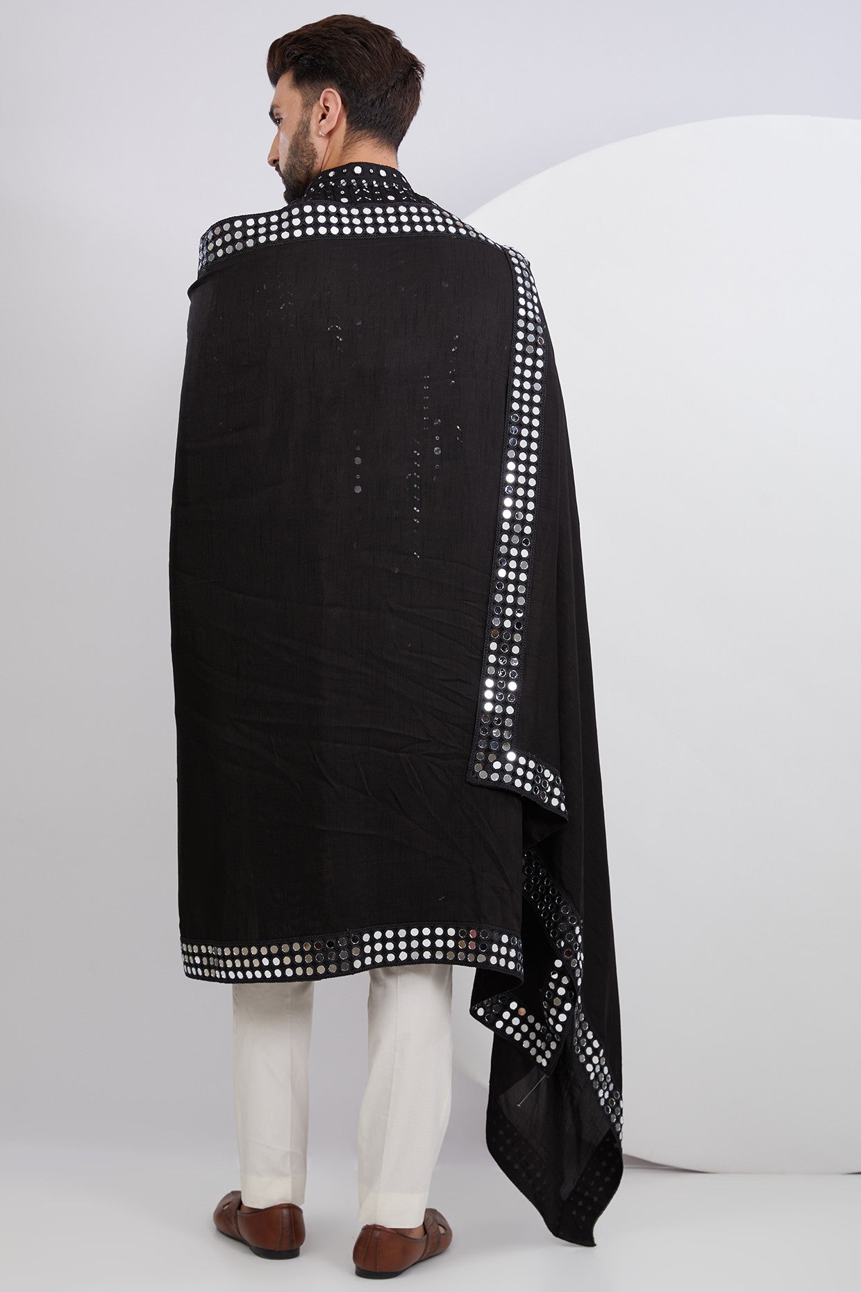 Black Mirrorwork Kurta paired with Mirrorwork Stole - kasbahmen