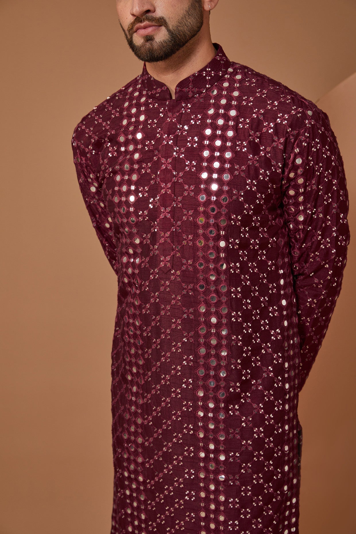 Signature Mud-Wine Mirrorwork Kurta - kasbahmen