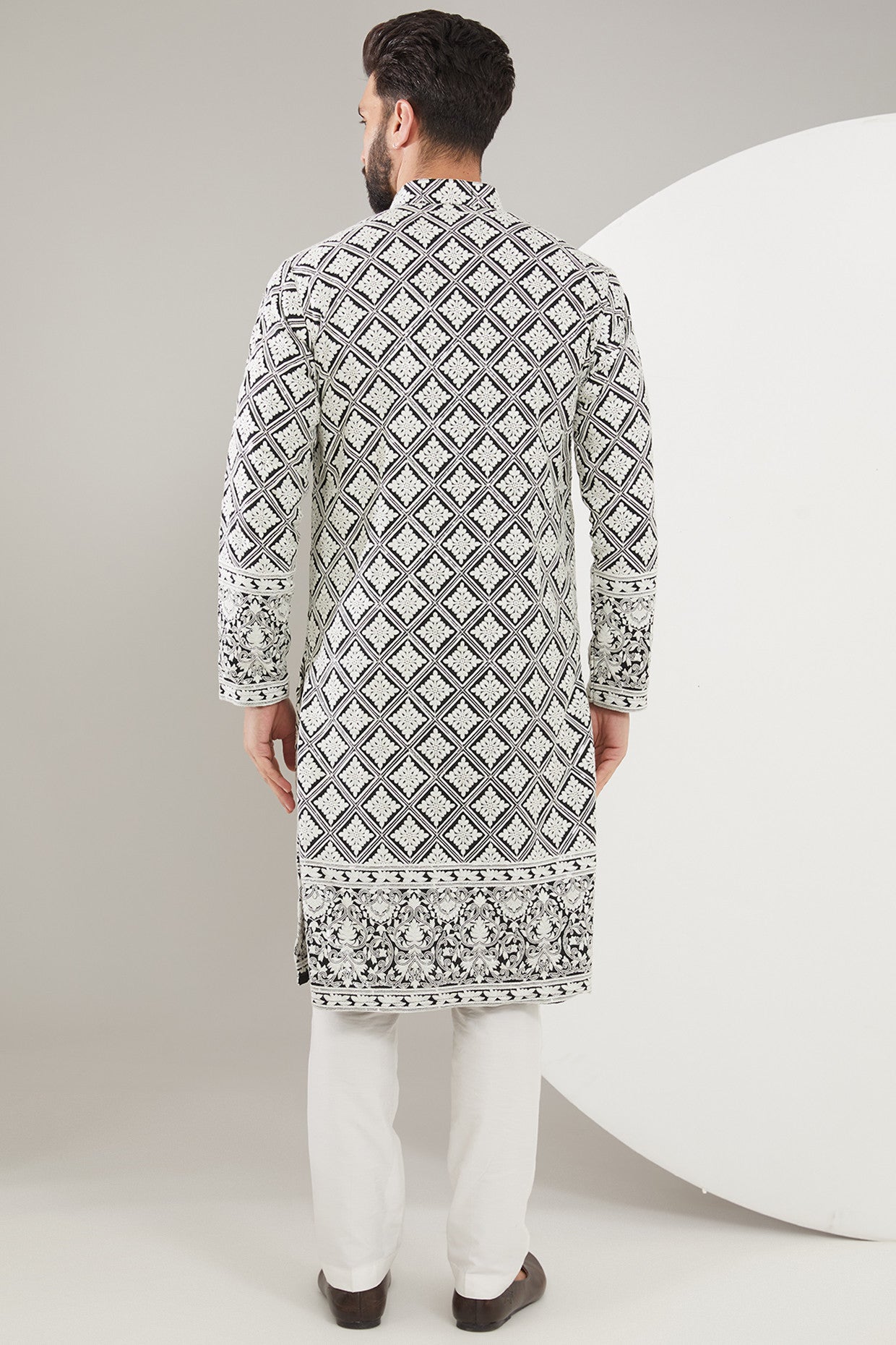 Black and white Chikankari Kurta - kasbahmen