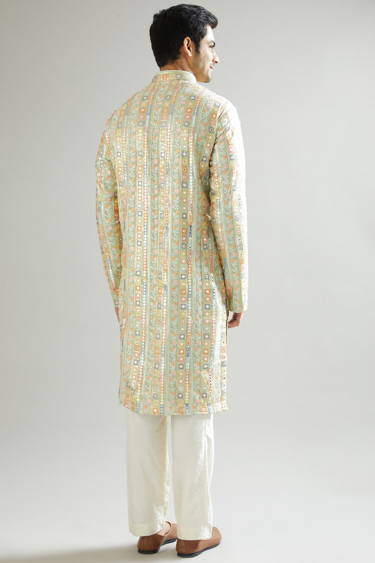 Mint Green Kurta With Embroidery - kasbahmen