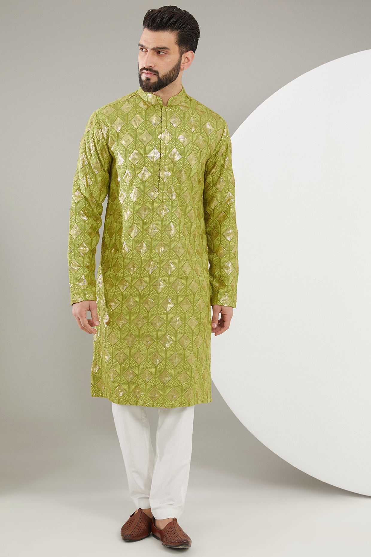 Mehndi Green Heavy Threadwork Kurta - kasbahmen