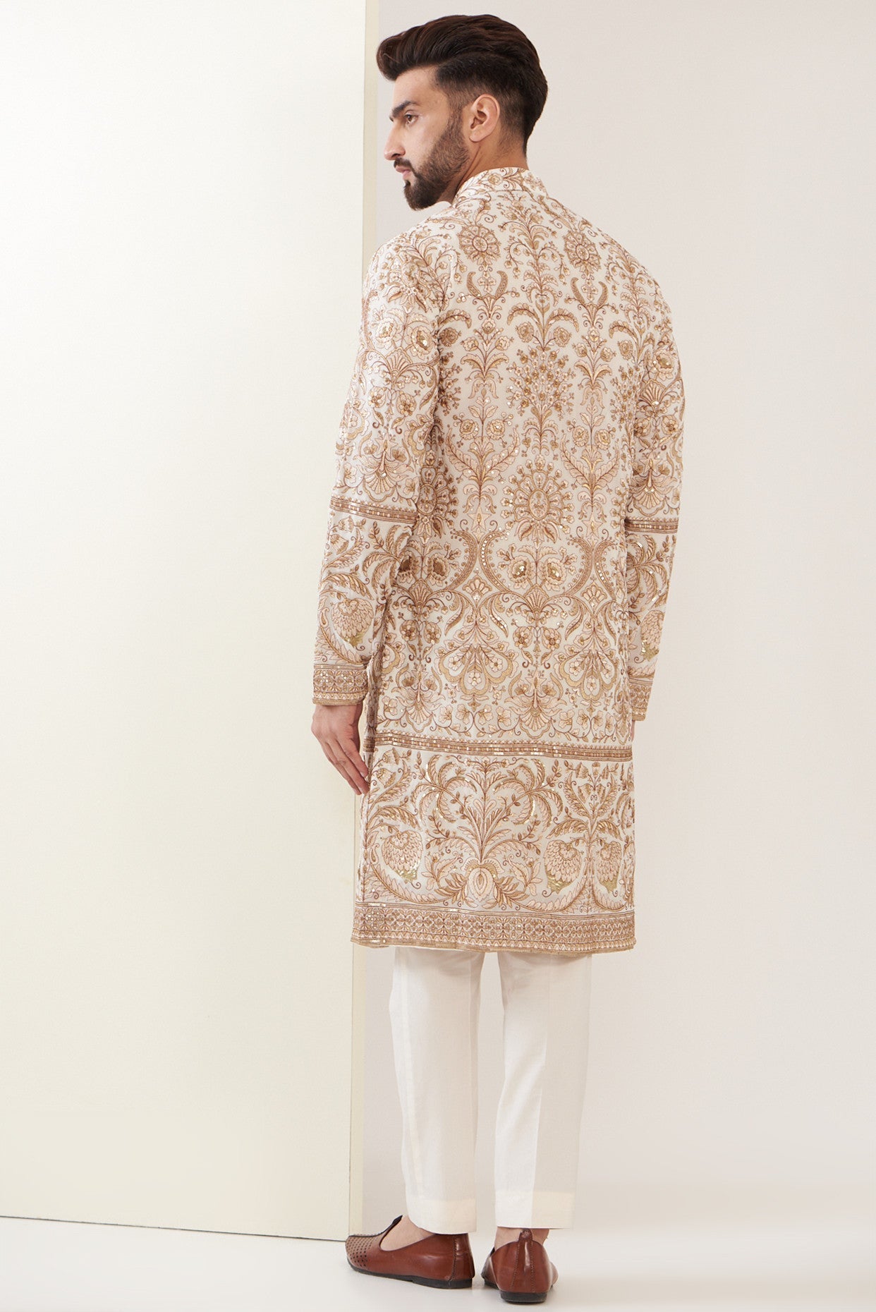 White embrodried kurta - kasbahmen