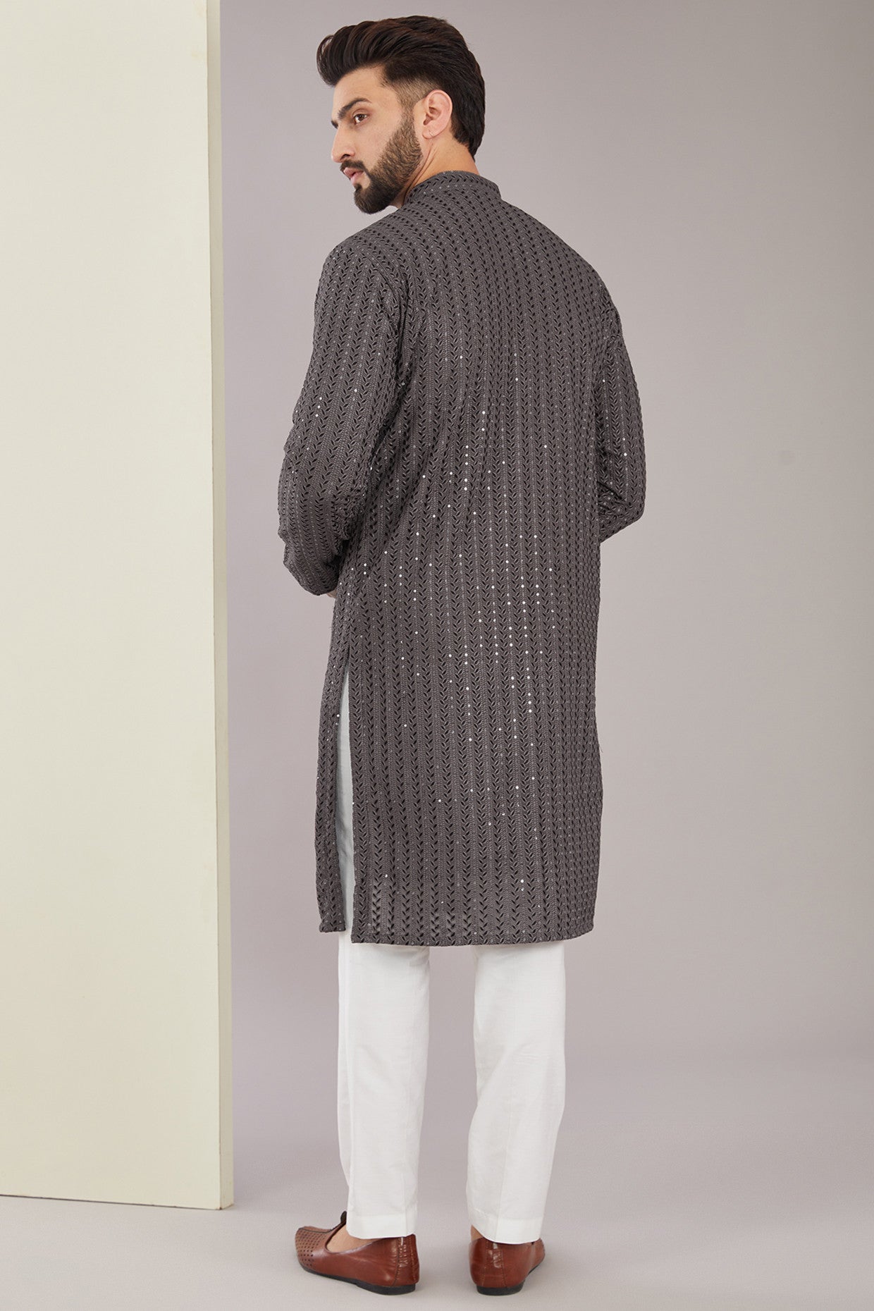 Metallic Grey Chikankari Kurta - kasbahmen