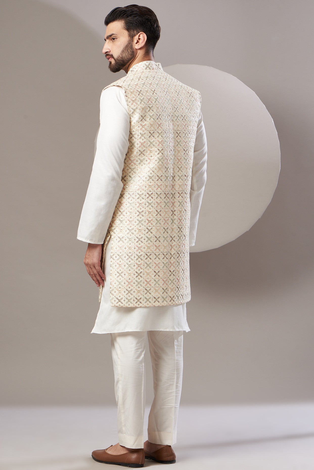 Formal Multi Embroidered open jacket - kasbahmen