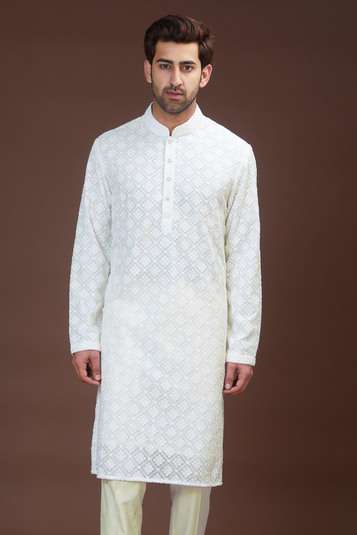 White chikankari kurta - kasbahmen