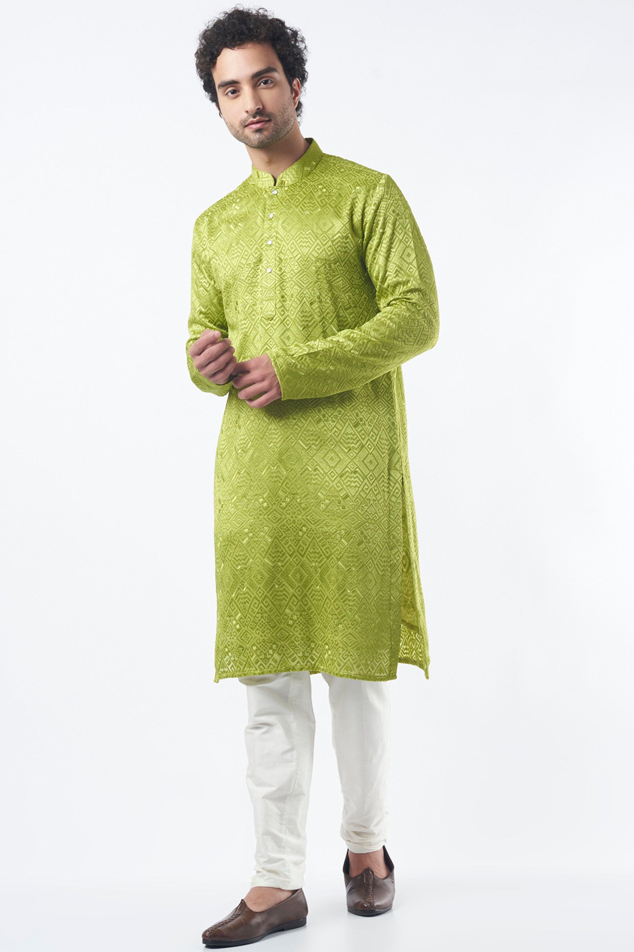 Green Embroidered Kurta - kasbahmen