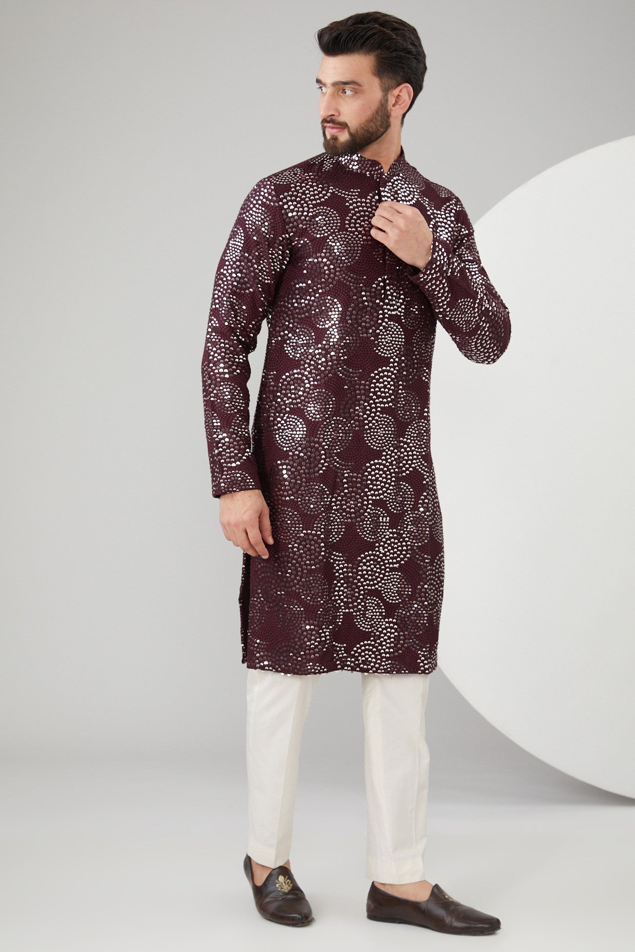 Wine Georgette Thread Embroidered Kurta - kasbahmen