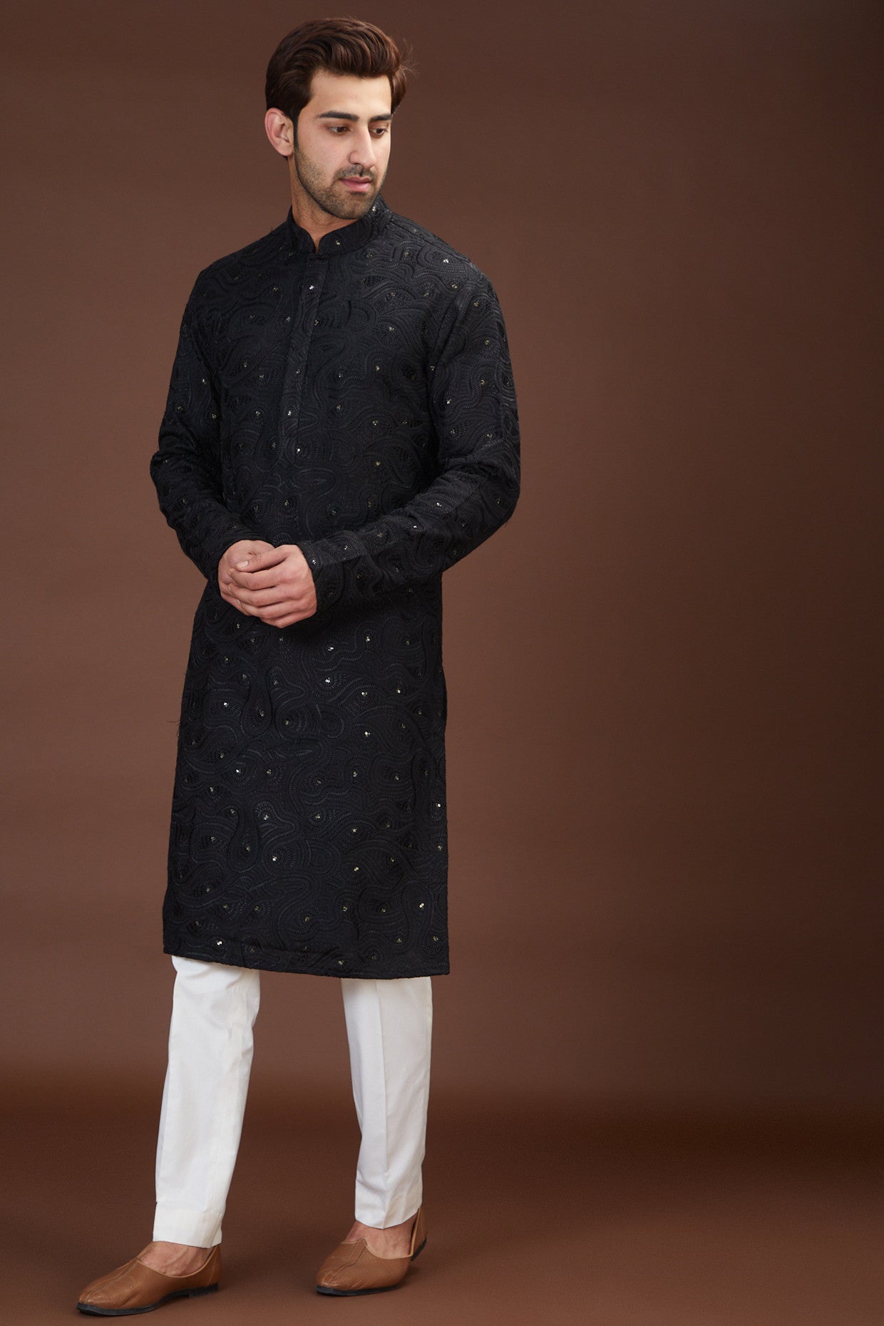 Black chikankari kurta - kasbahmen