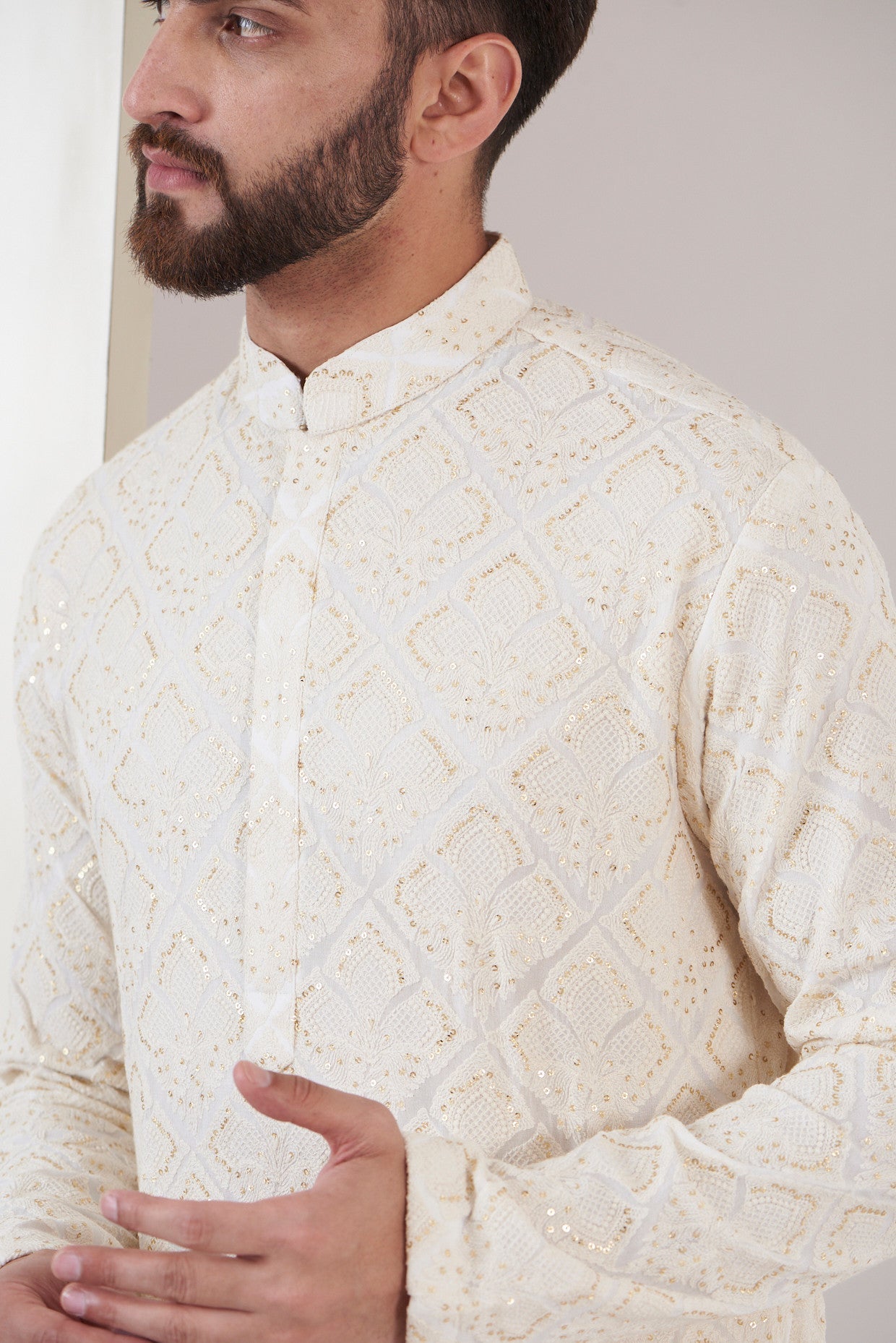 White chikankari kurta - kasbahmen