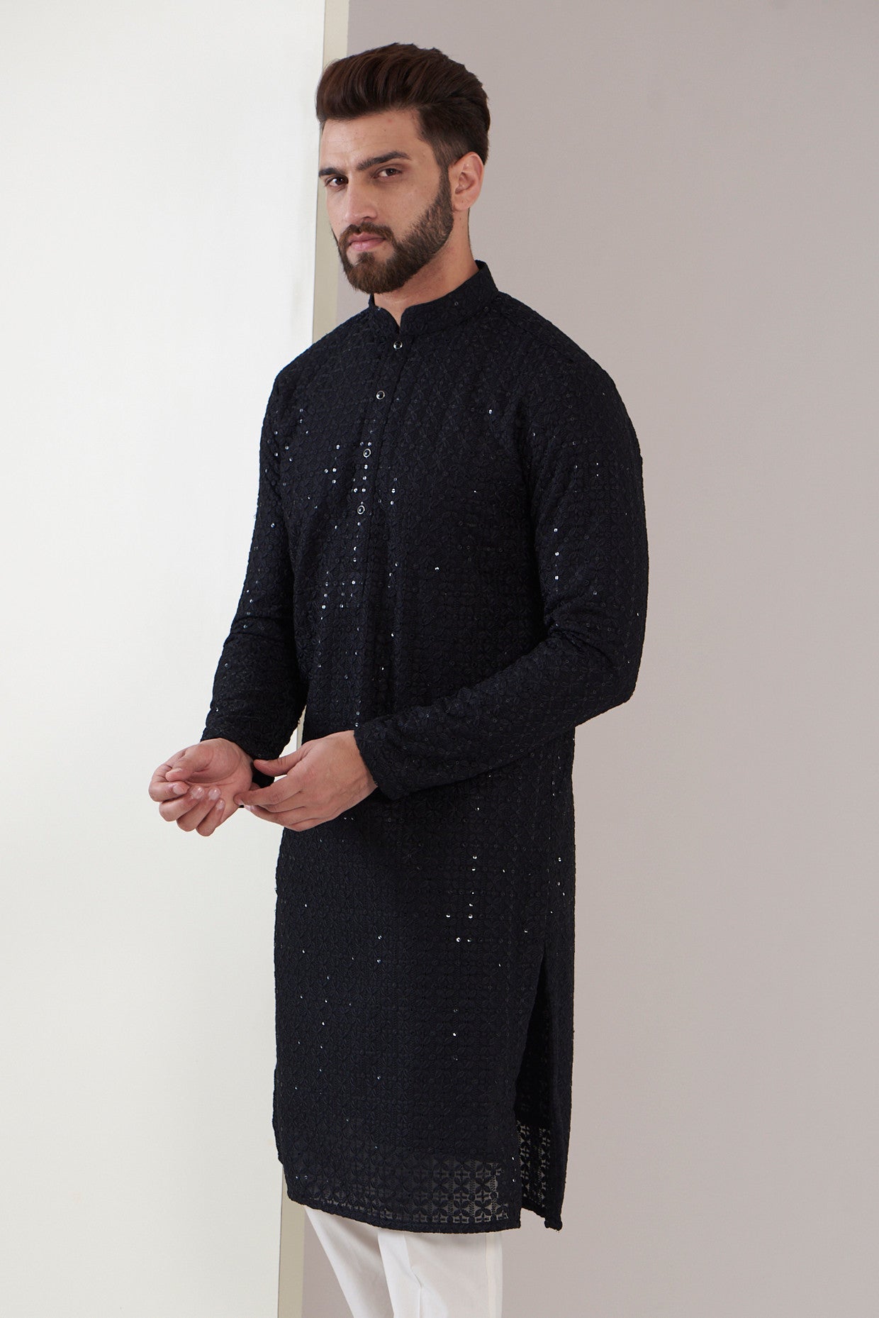 Black chikankari kurta - kasbahmen