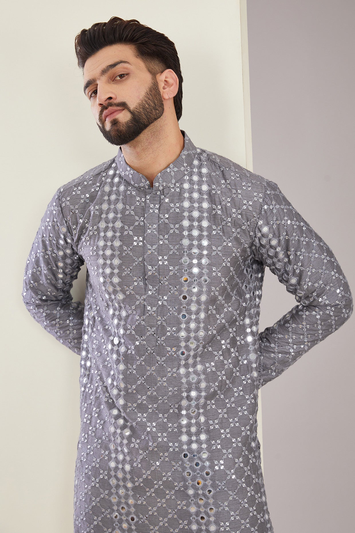 Signature Metallic Grey Mirrorwork Kurta - kasbahmen