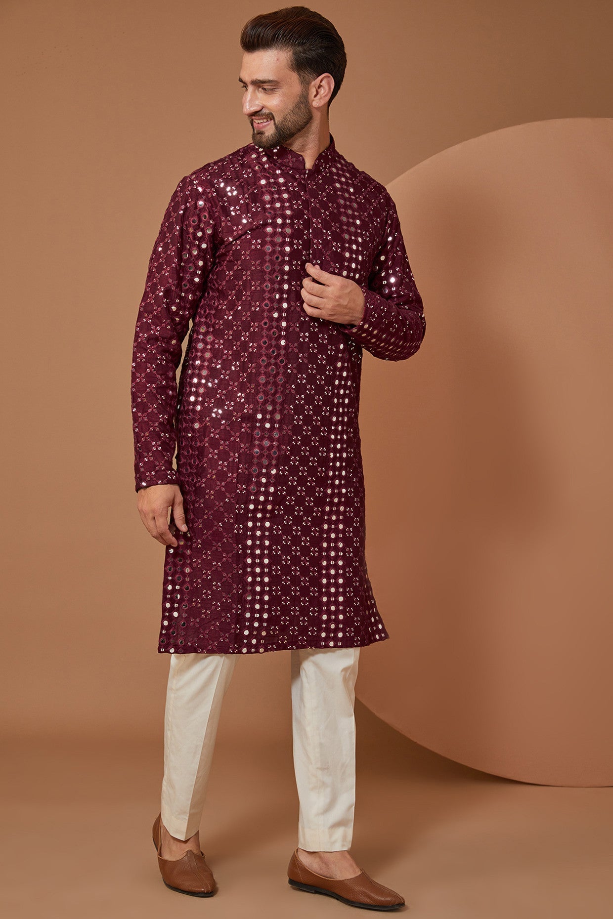 Signature Mud-Wine Mirrorwork Kurta - kasbahmen