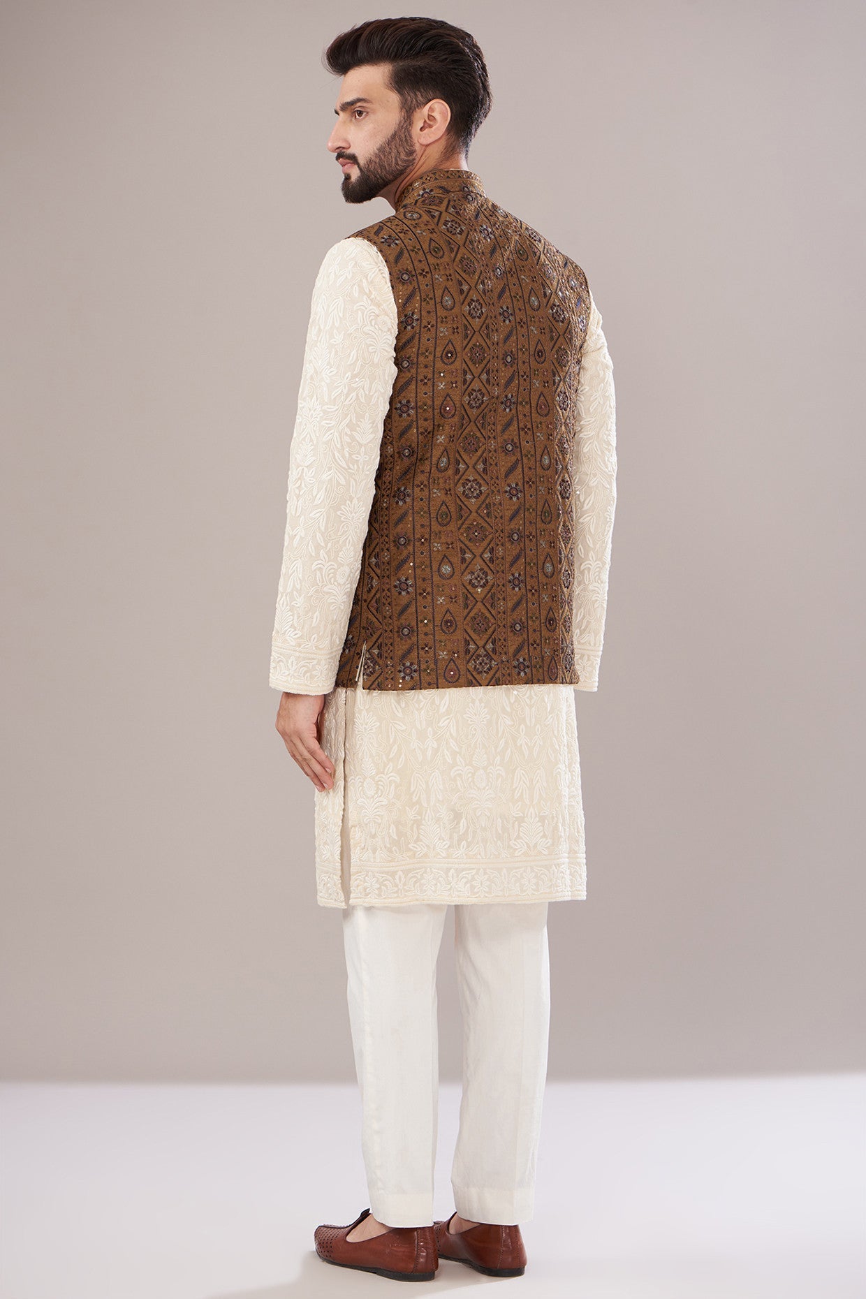 Mustard Silk Embroidered Nehru Jacket - kasbahmen