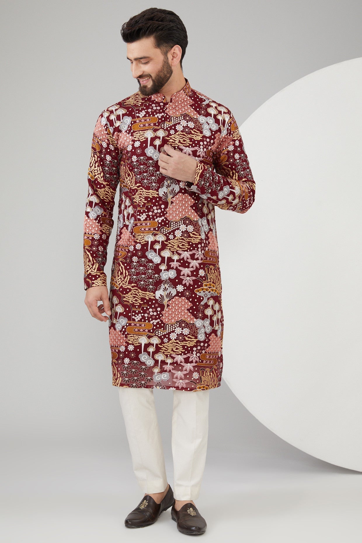 Maroon Georgette Floral Embroidered Kurt - kasbahmen