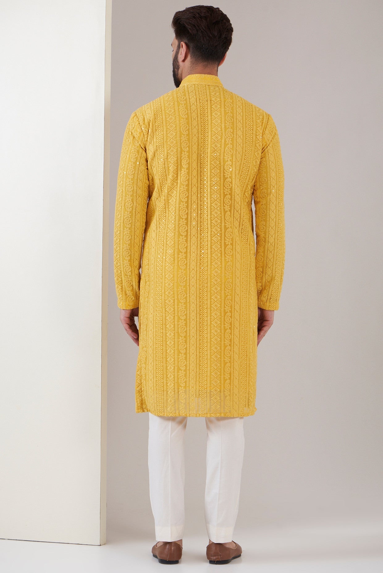 Yellow Chikankari kurta - kasbahmen