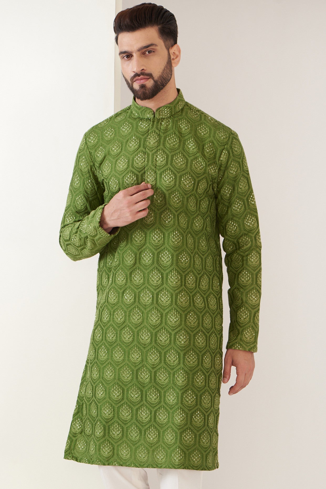 Royal green embroidred kurta - kasbahmen