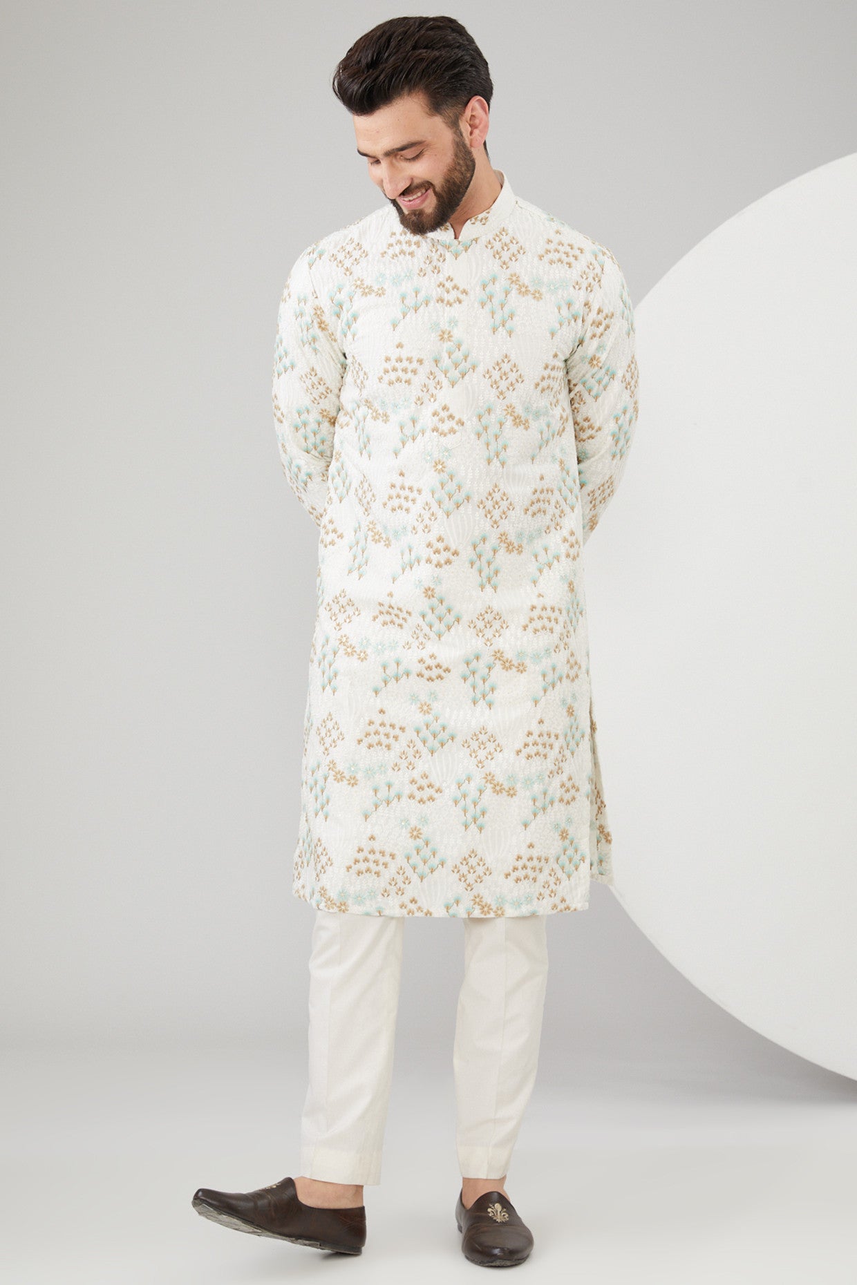 White Silk Thread Work Chikankari Kurta - kasbahmen