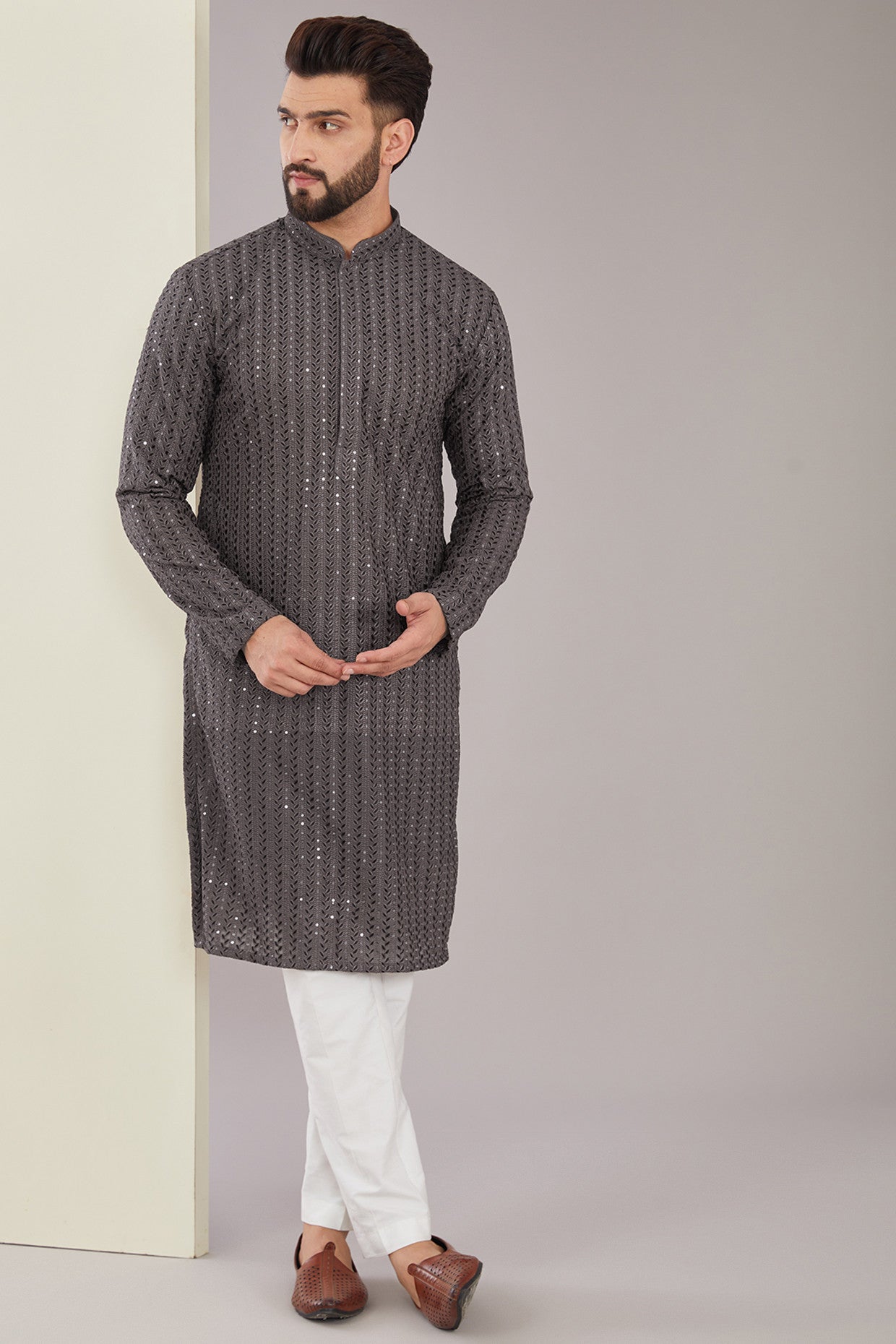 Metallic Grey Chikankari Kurta - kasbahmen