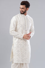 Off white mirror work kurta with hand embroidery - kasbahmen