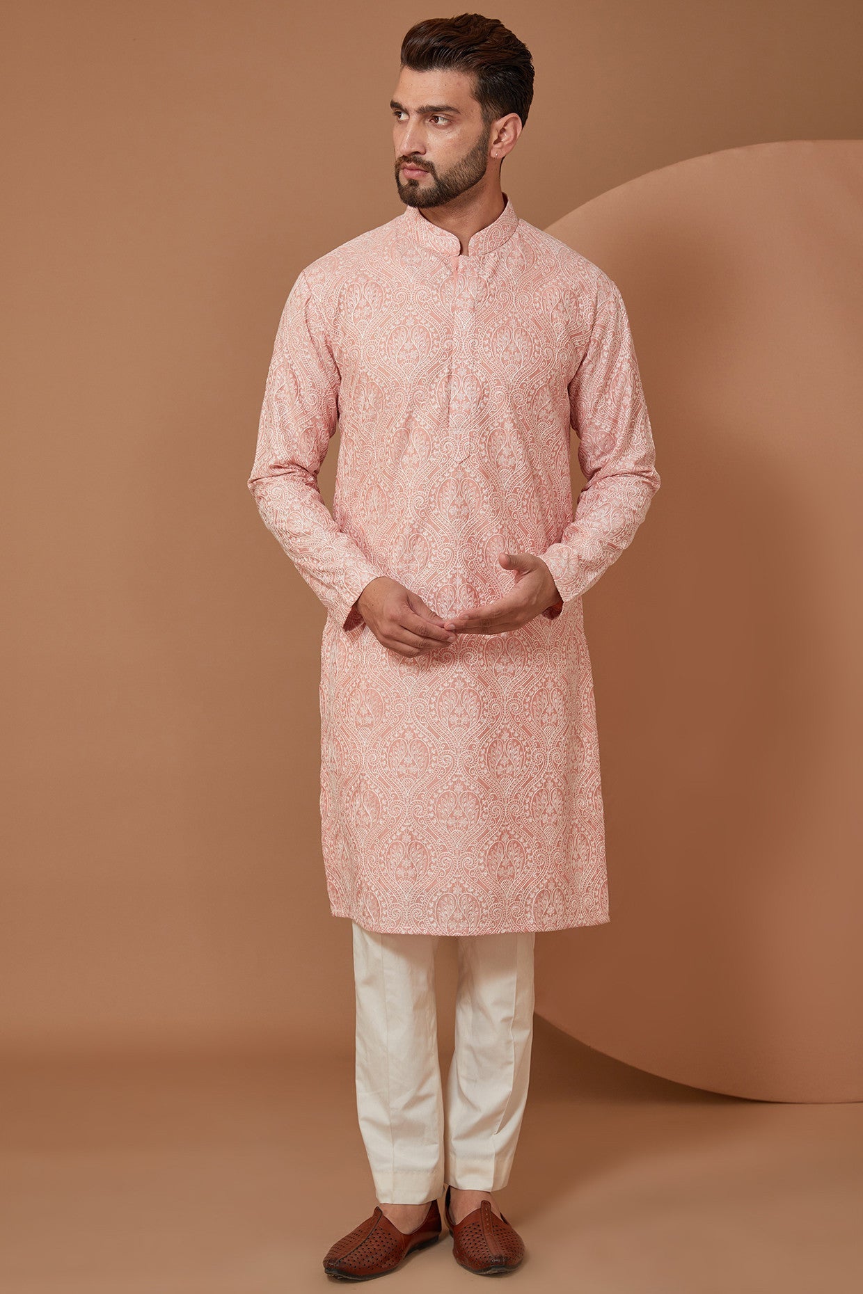 Peach Embroidered Kurta with White threadwork - kasbahmen