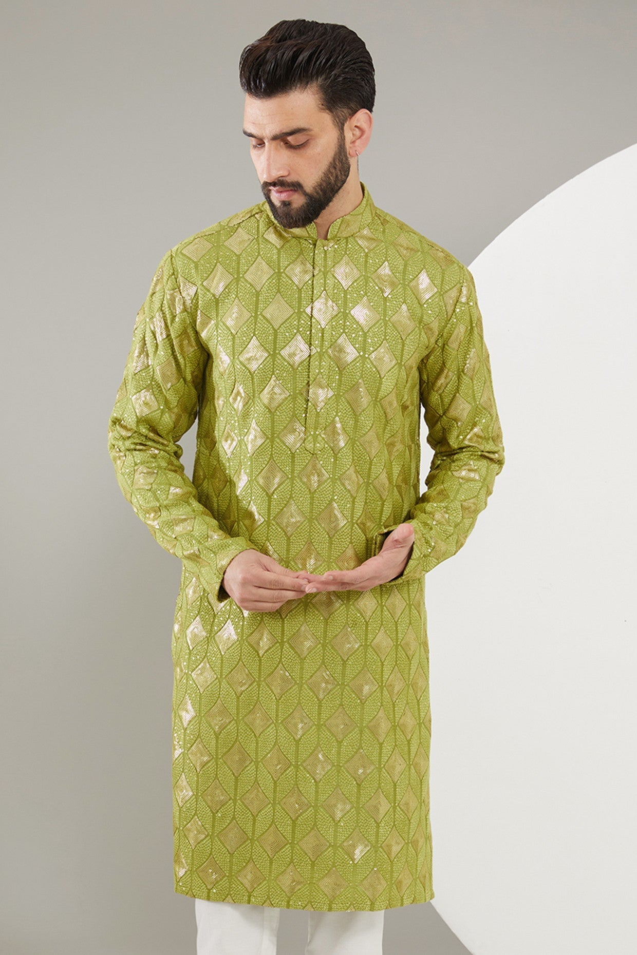 Mehndi Green Heavy Threadwork Kurta - kasbahmen