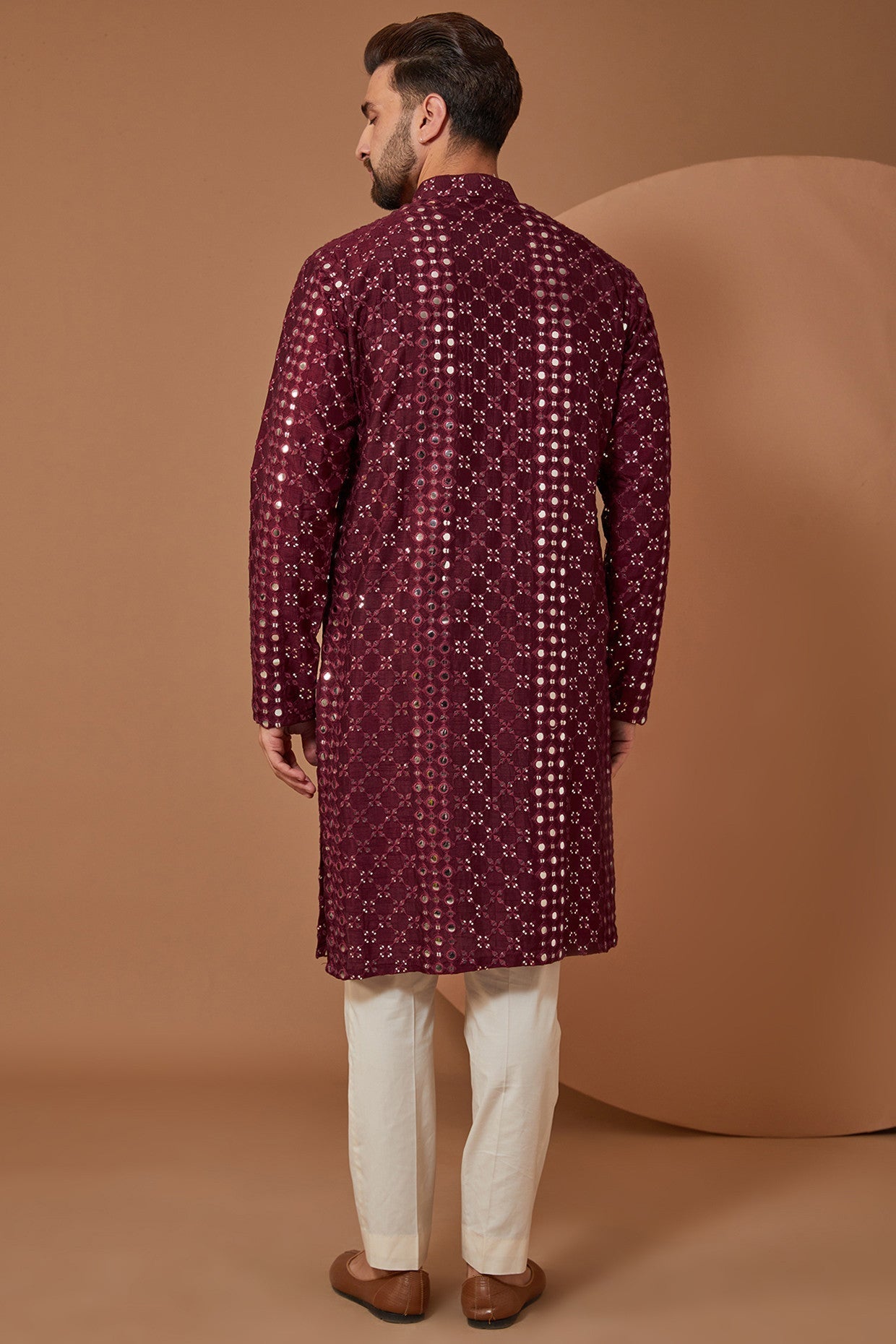 Signature Mud-Wine Mirrorwork Kurta - kasbahmen