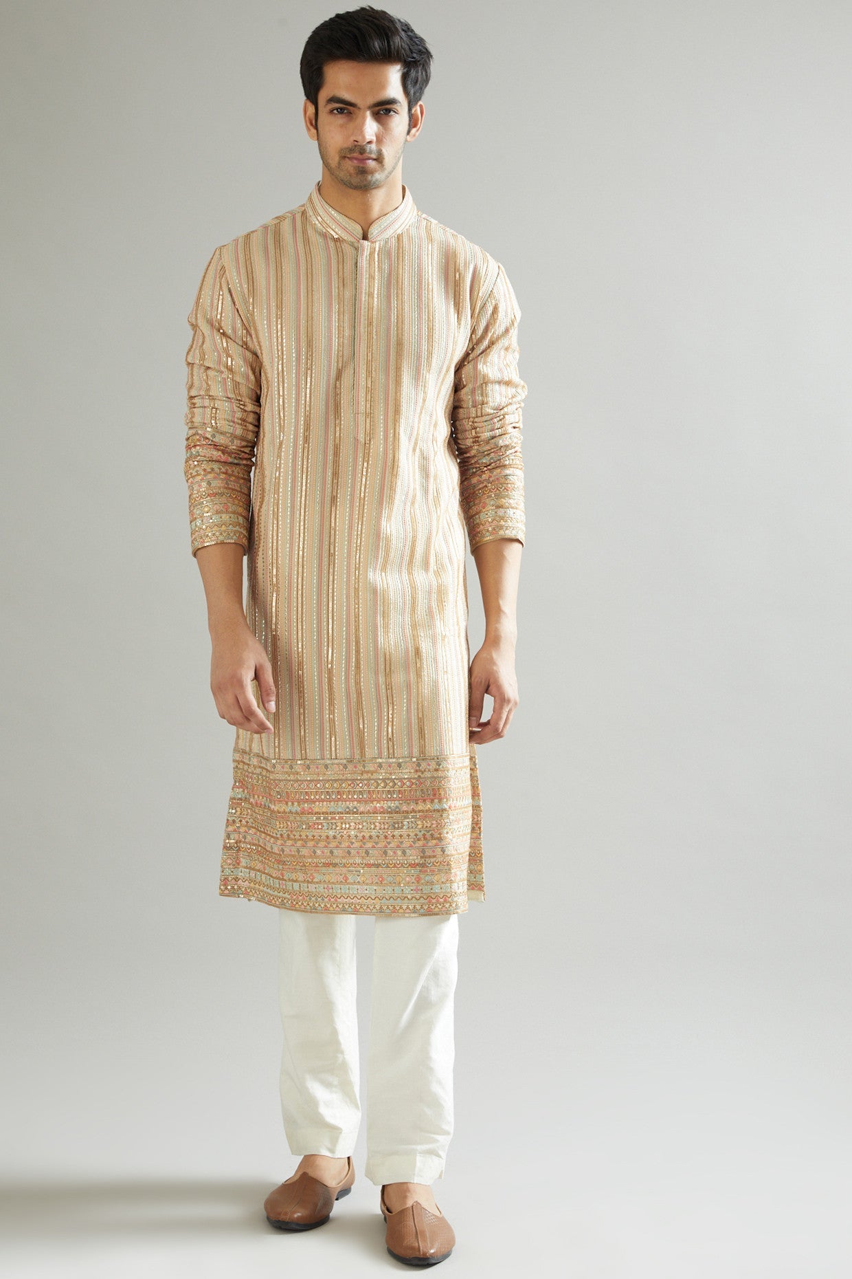 Nude Thread Embroidered Kurta - kasbahmen