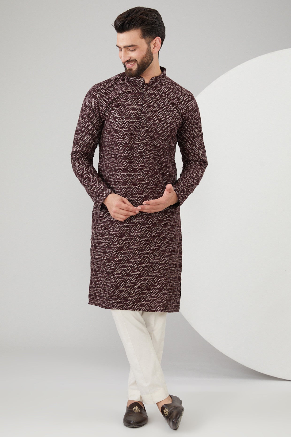 Wine Silk Geometrical Embroidered Kurta - kasbahmen