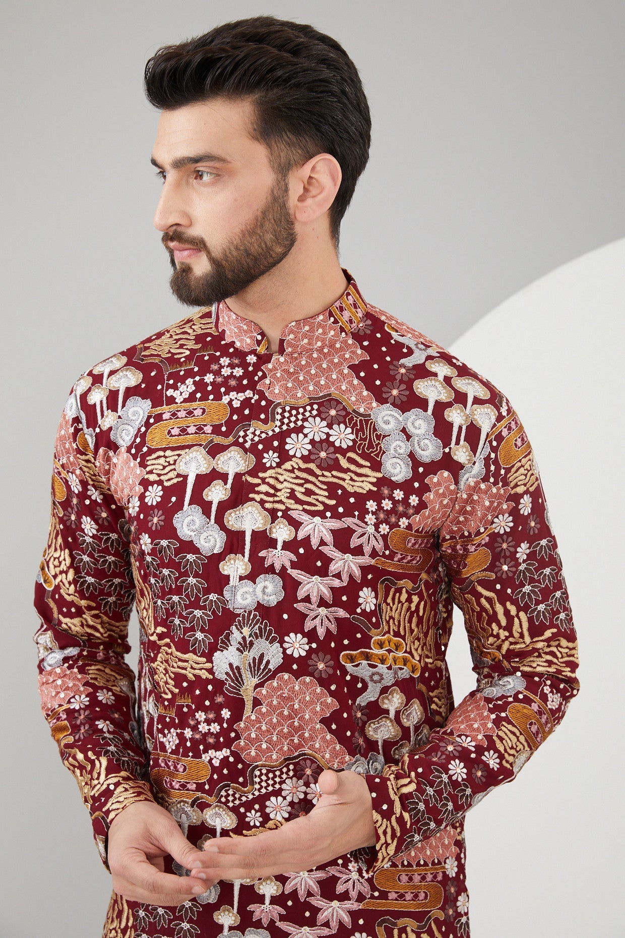 Maroon Georgette Floral Embroidered Kurt - kasbahmen